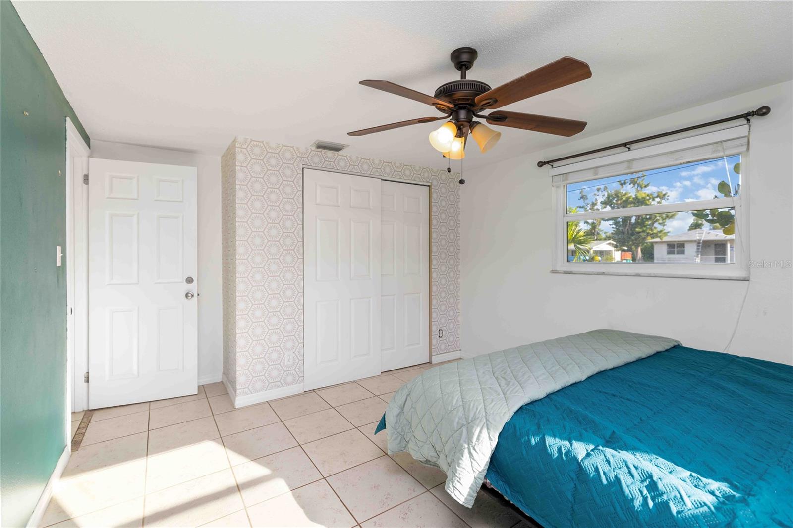 Image 15 of 40 For 2038 Pennsylvania Avenue