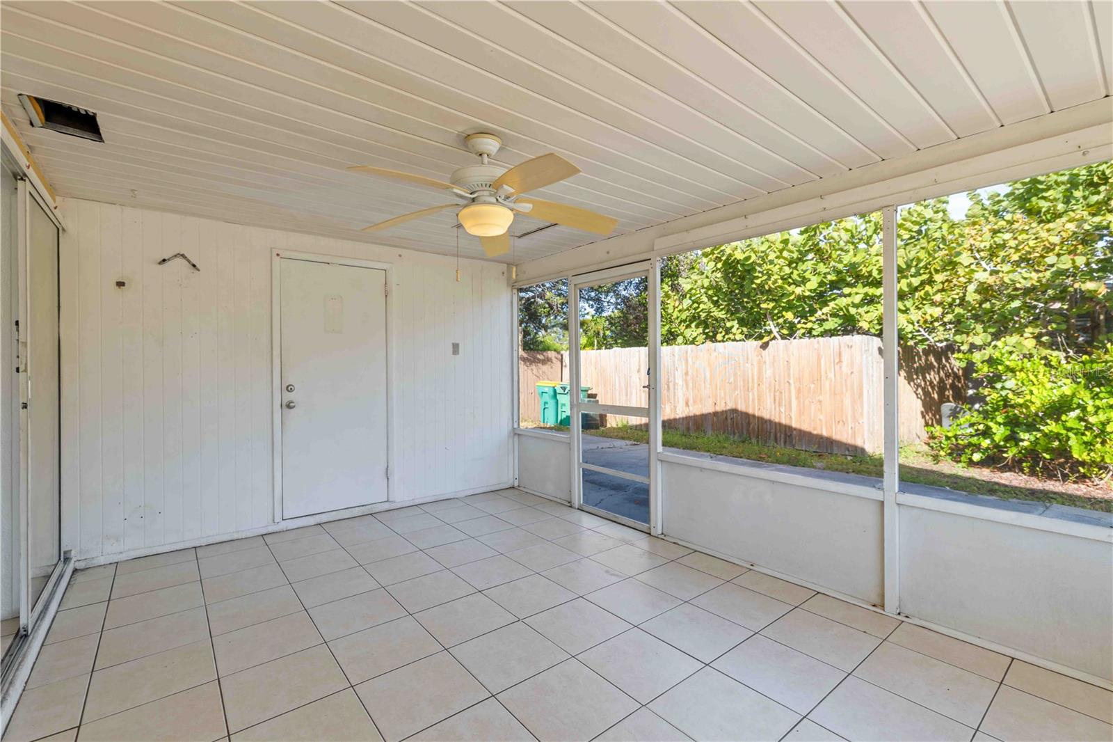 Image 19 of 40 For 2038 Pennsylvania Avenue