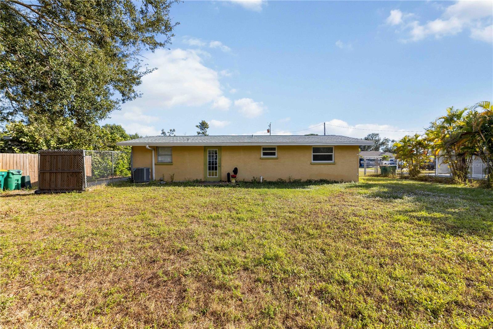 Image 24 of 40 For 2038 Pennsylvania Avenue