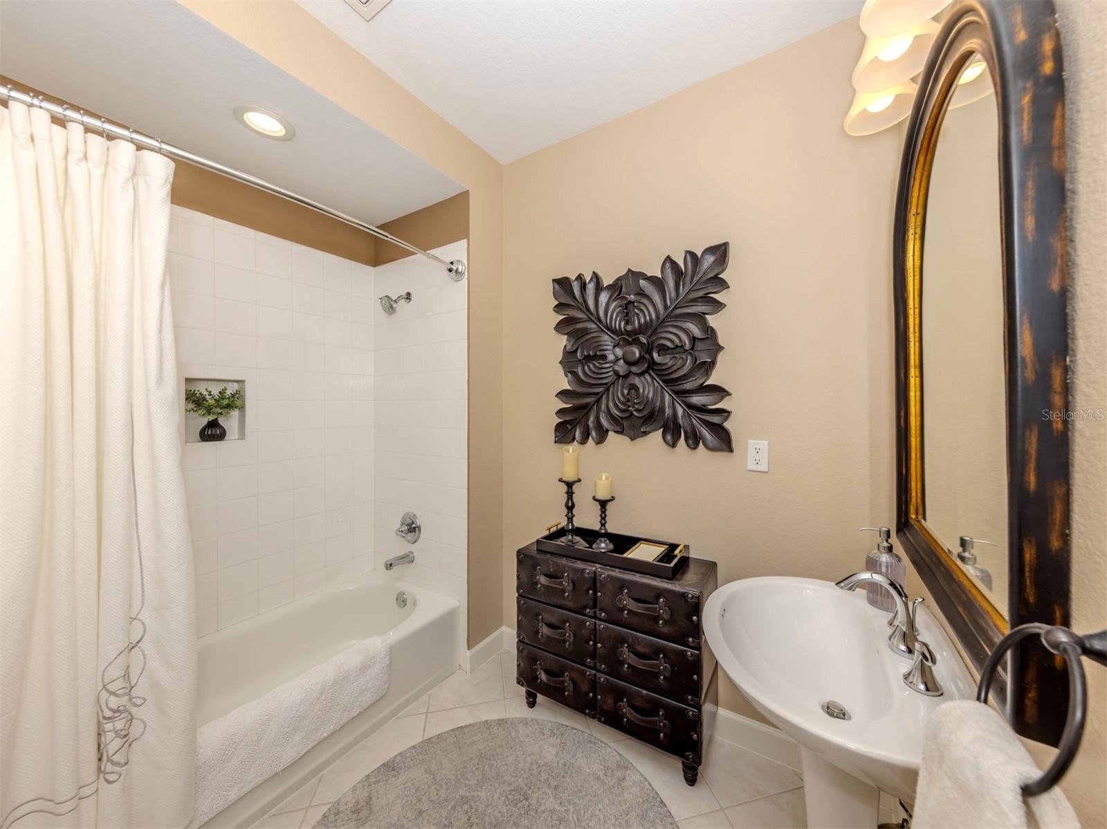 Image 20 of 55 For 114 Bella Vista Terrace 6b