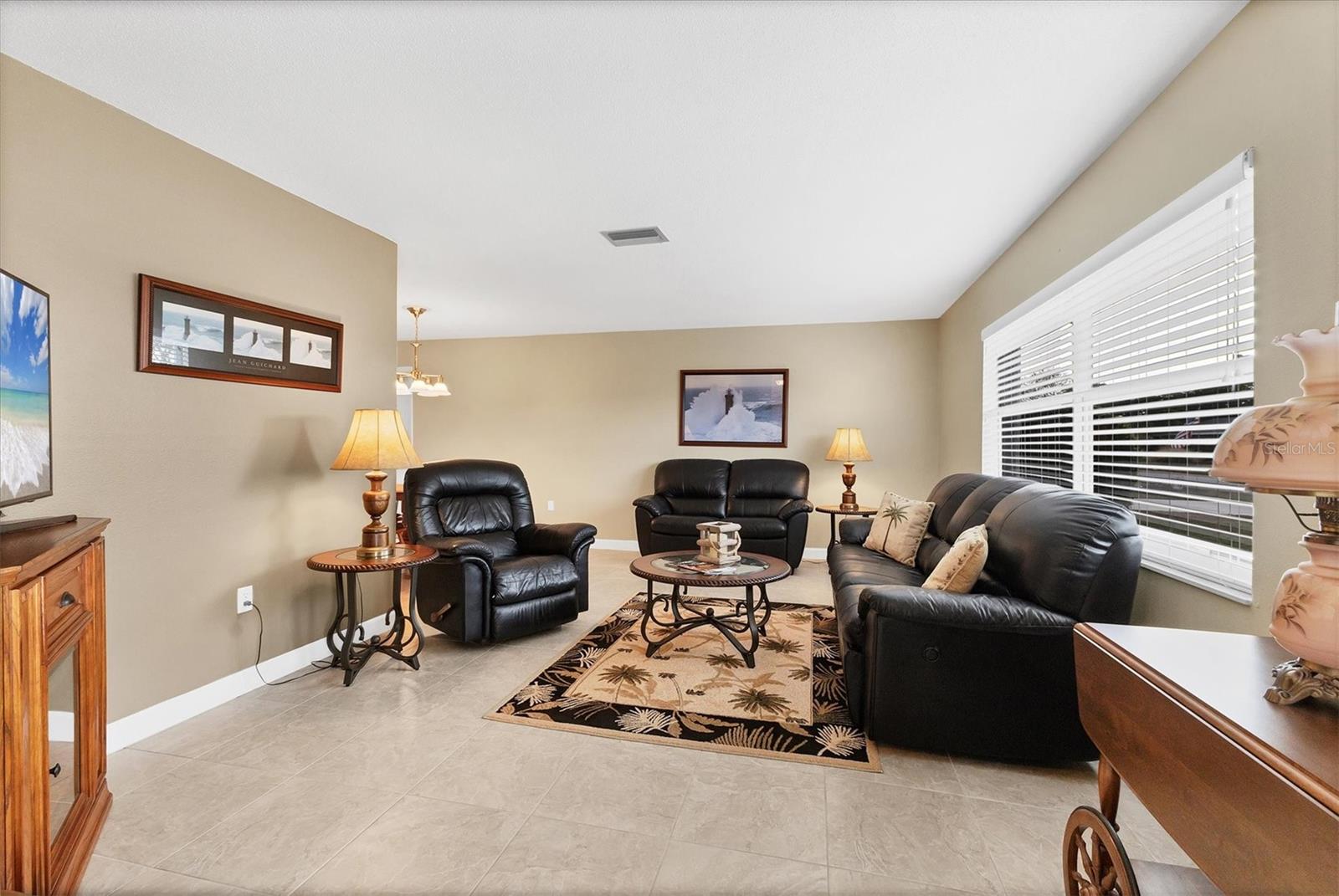 Image 5 of 24 For 1611 Cypress Point Drive