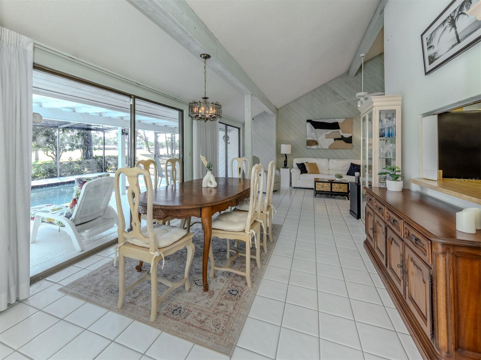 Image 10 of 56 For 4524 Arborfield Road