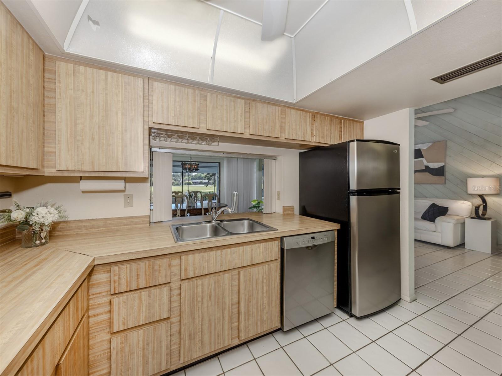 Image 13 of 56 For 4524 Arborfield Road