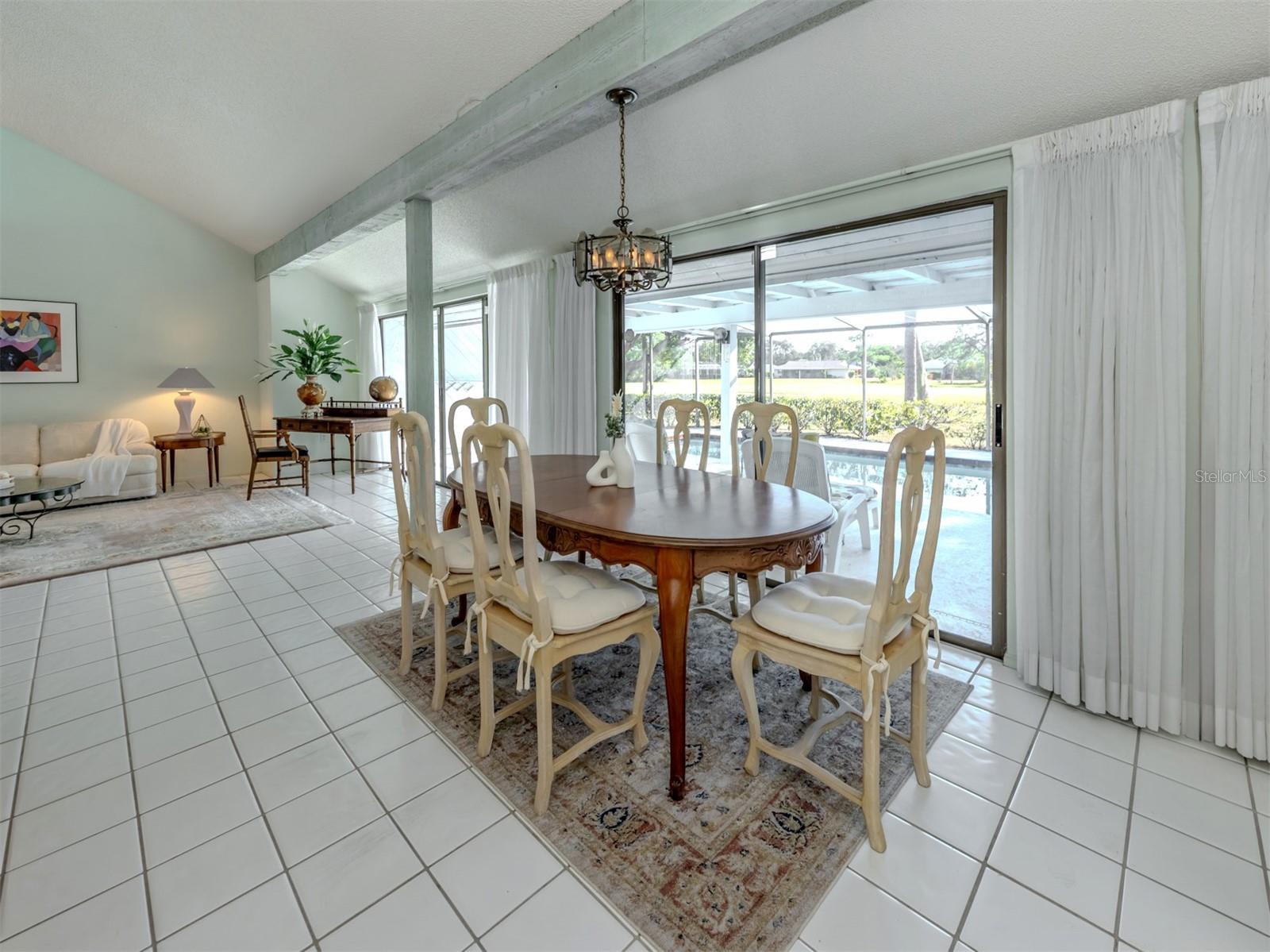 Image 5 of 56 For 4524 Arborfield Road