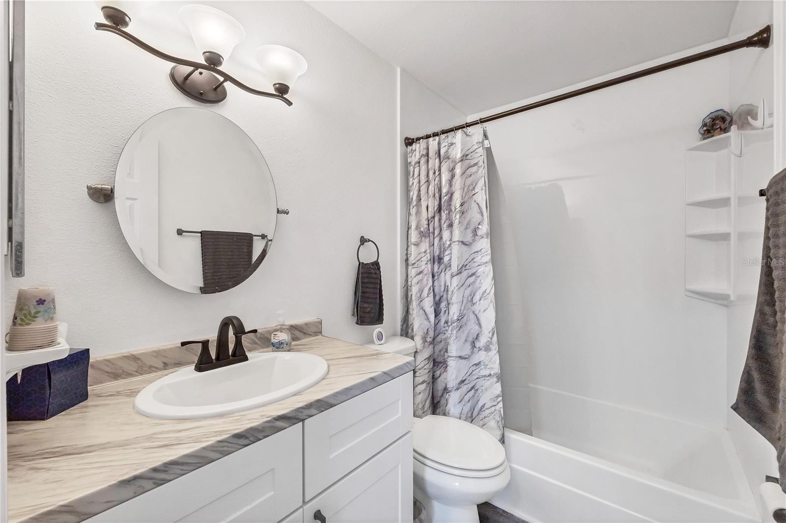 Image 14 of 34 For 6392 Coliseum Boulevard