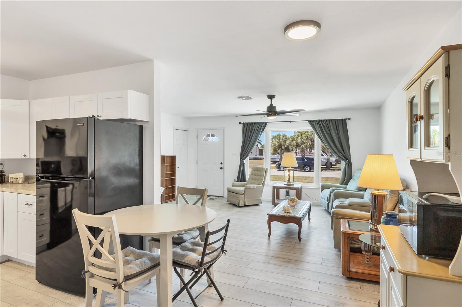 Image 9 of 34 For 6392 Coliseum Boulevard