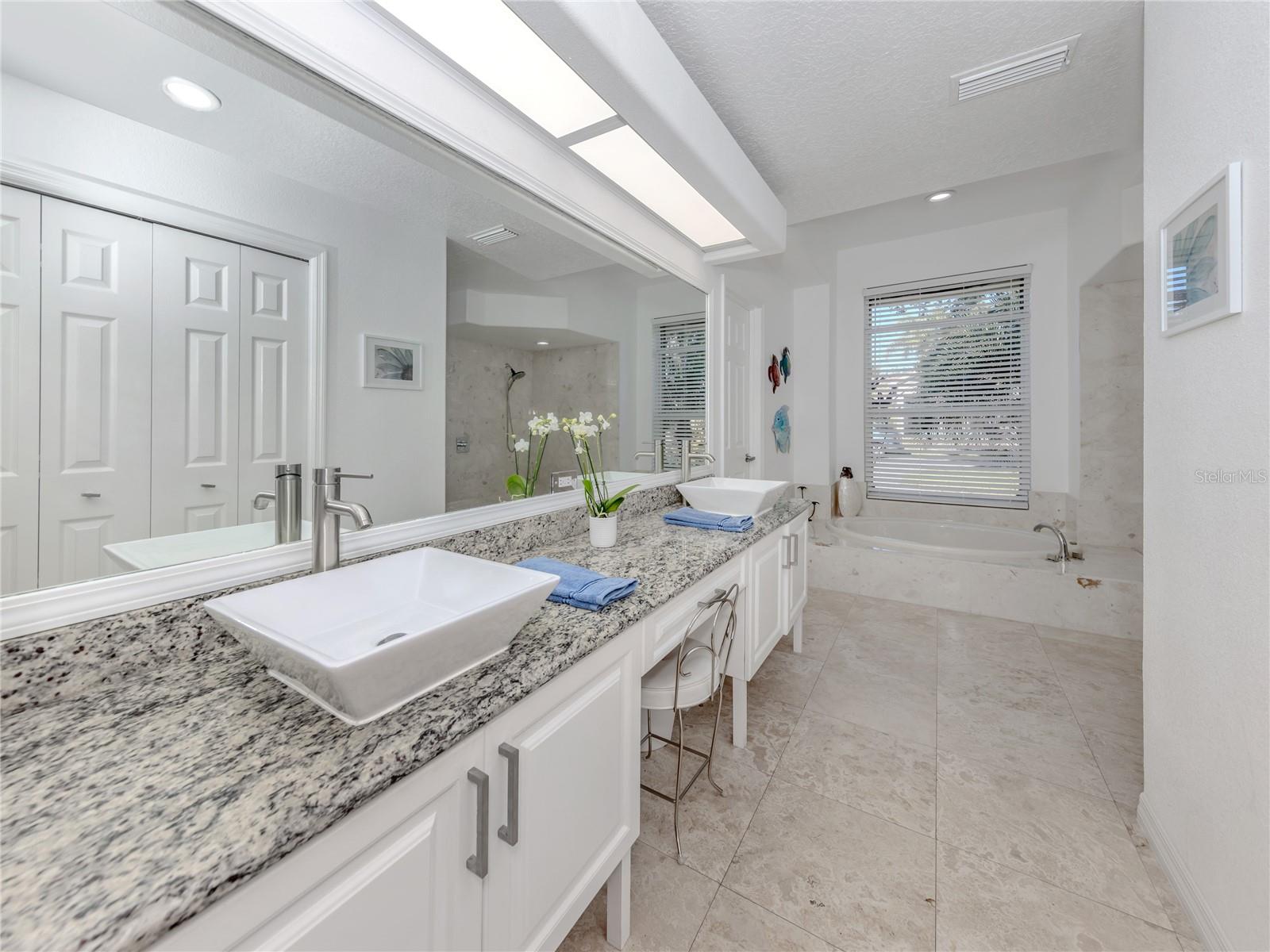 Image 16 of 60 For 489 Summerfield Way