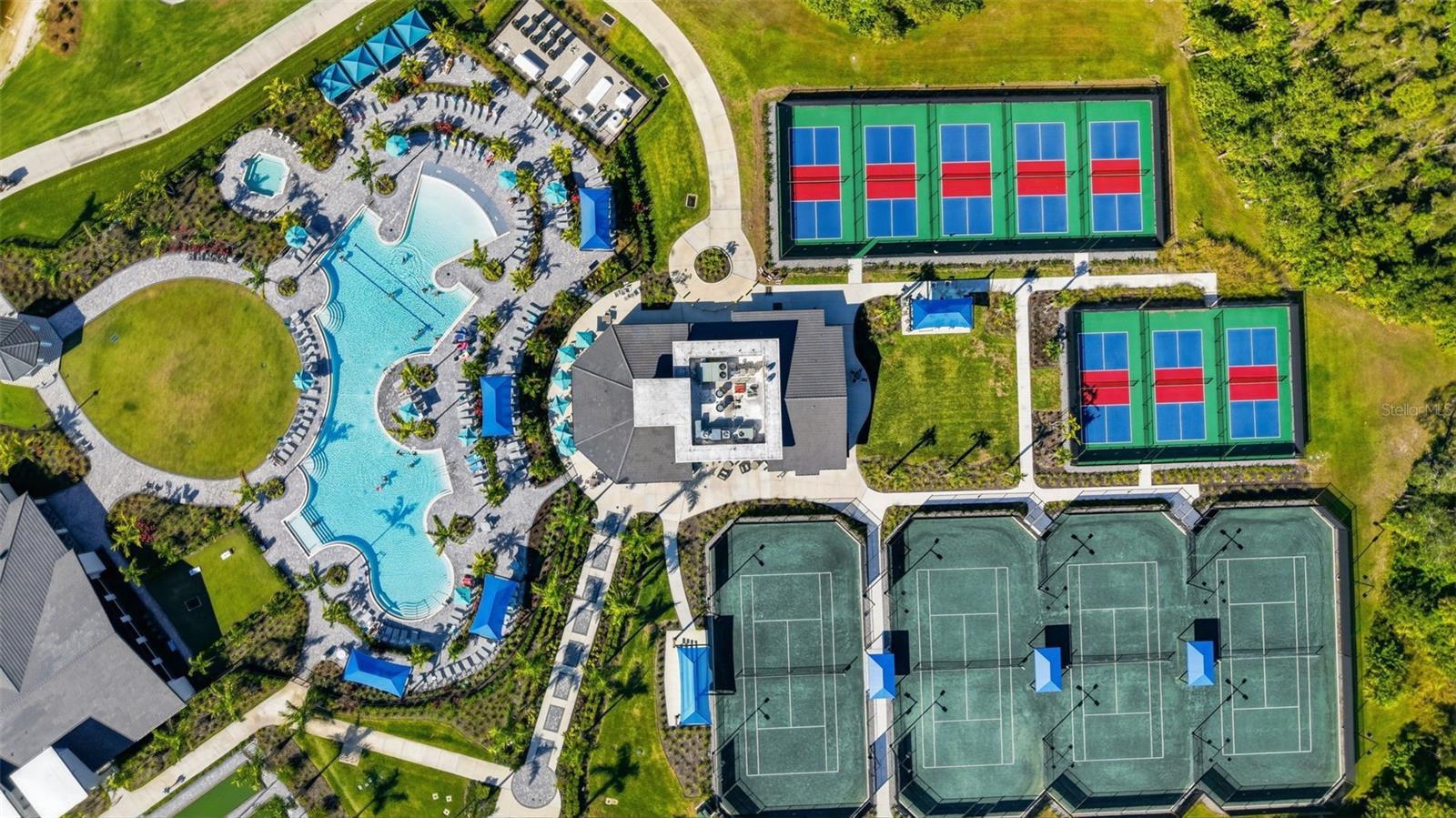 Image 31 of 62 For 17475 Opal Sand Drive 103