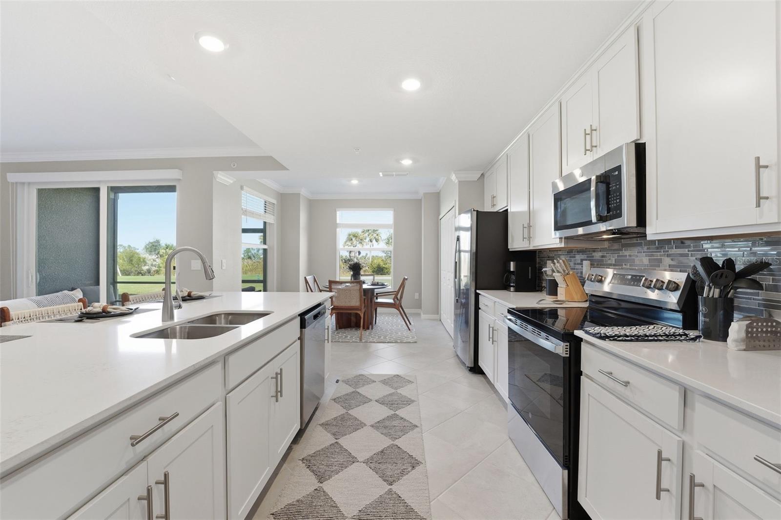 Image 5 of 62 For 17475 Opal Sand Drive 103