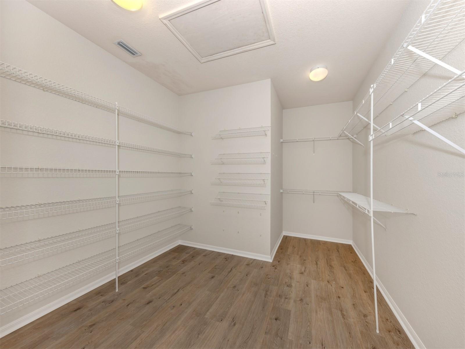 Image 26 of 54 For 155 Grand Oak Circle