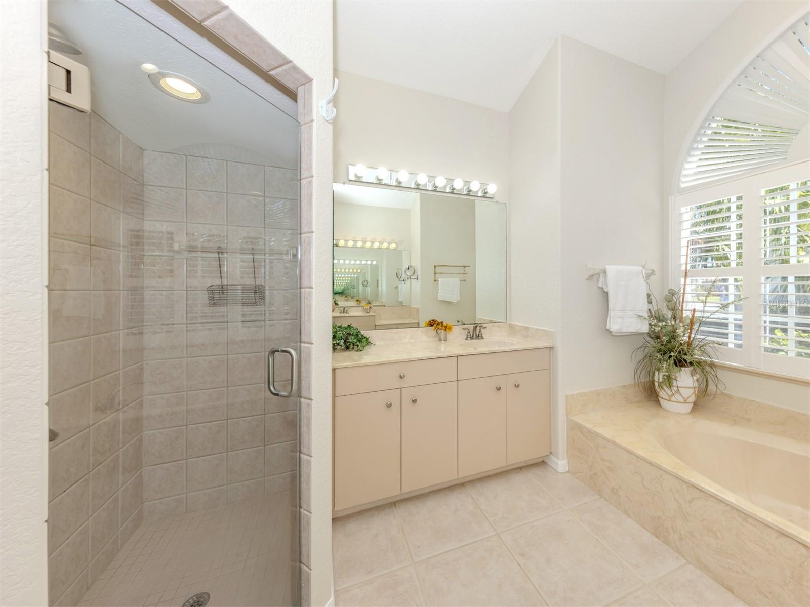 Image 28 of 54 For 155 Grand Oak Circle