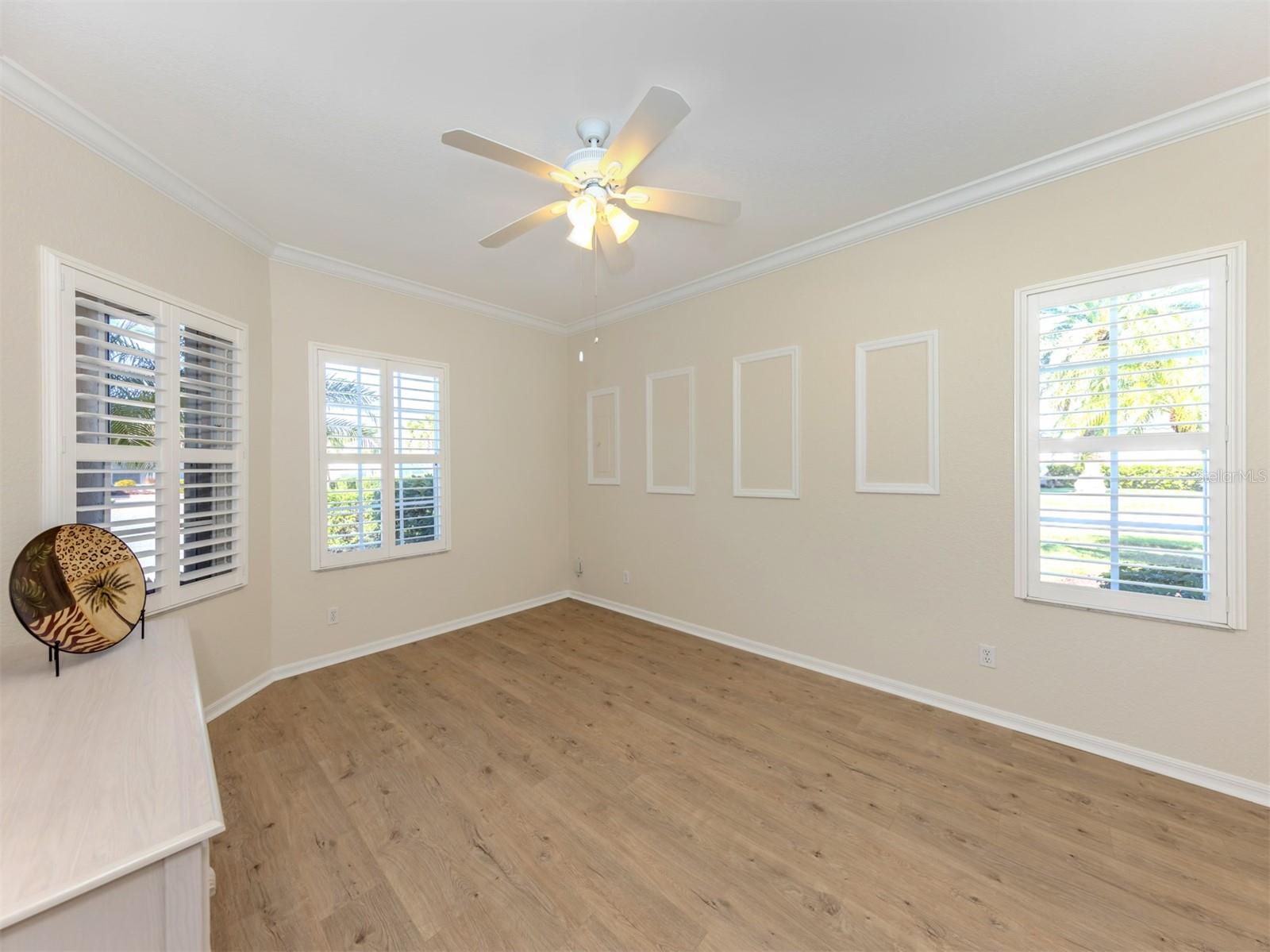 Image 31 of 54 For 155 Grand Oak Circle