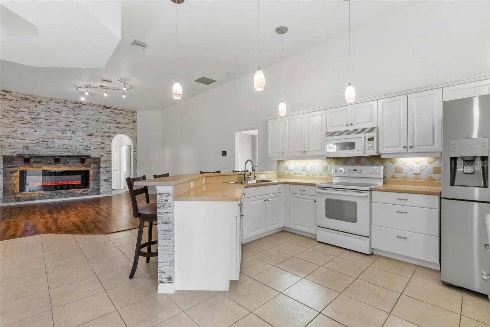 Image 21 of 58 For 4239 Corso Venetia Boulevard