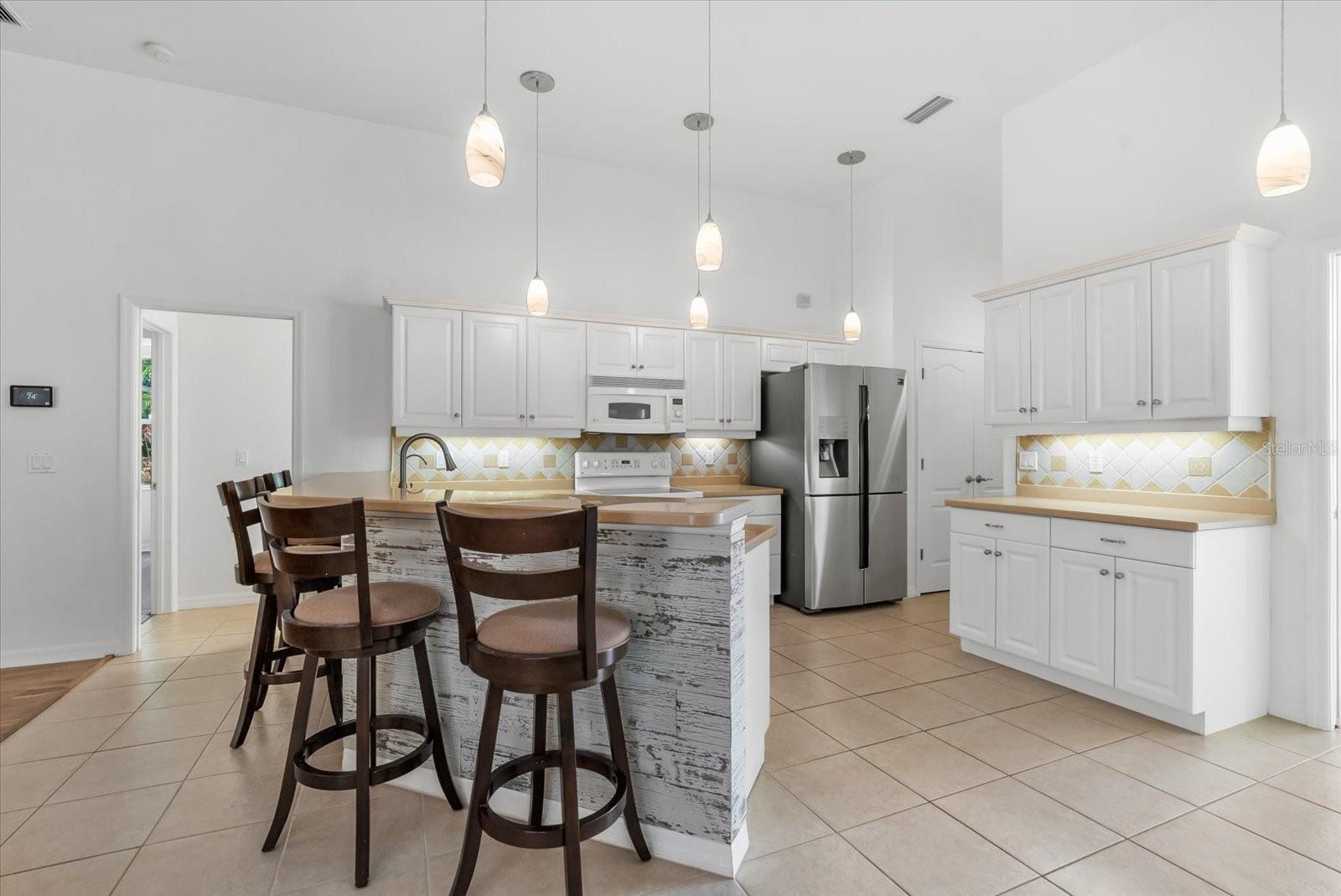 Image 22 of 58 For 4239 Corso Venetia Boulevard