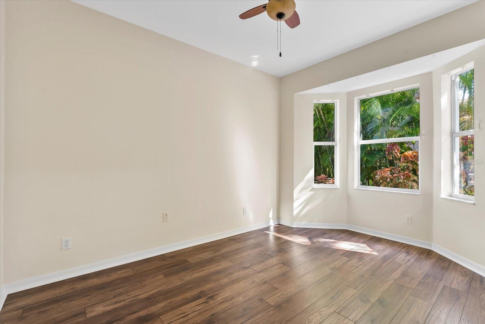 Image 31 of 58 For 4239 Corso Venetia Boulevard