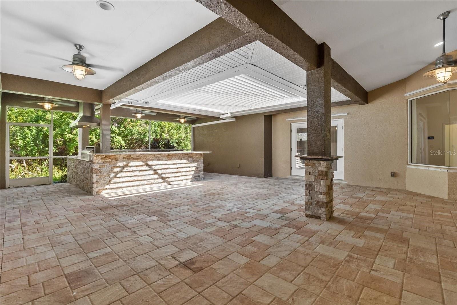 Image 39 of 58 For 4239 Corso Venetia Boulevard