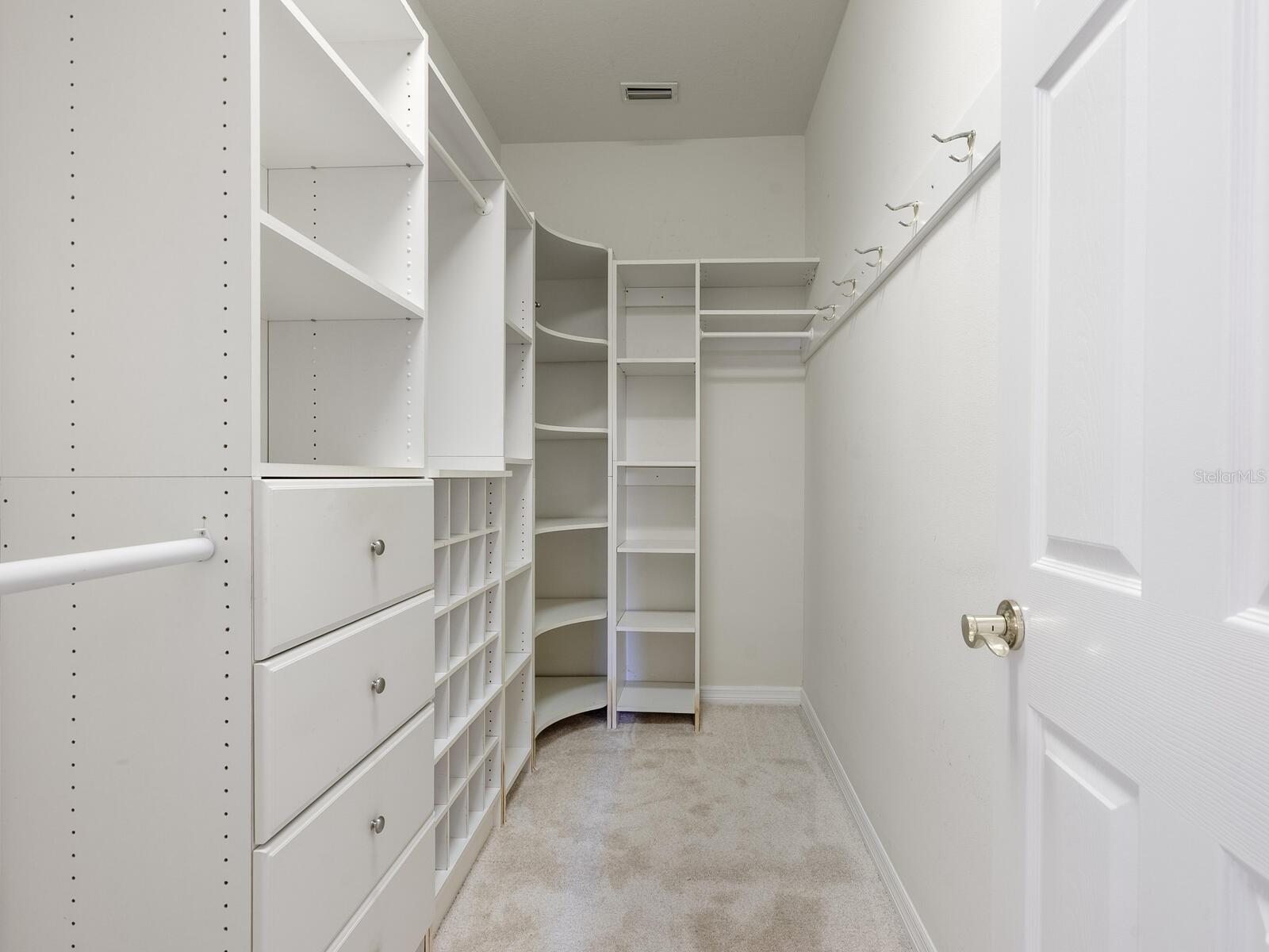 Image 22 of 42 For 1920 Batello Drive