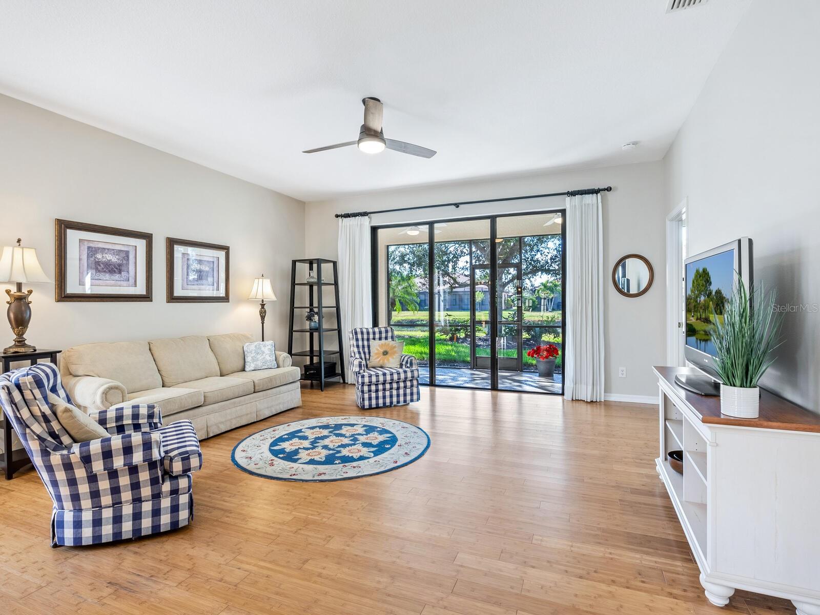 Image 6 of 42 For 1920 Batello Drive