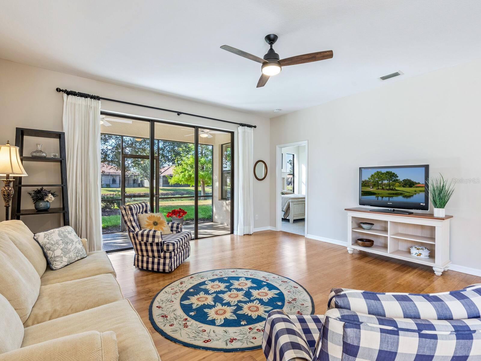 Image 7 of 42 For 1920 Batello Drive