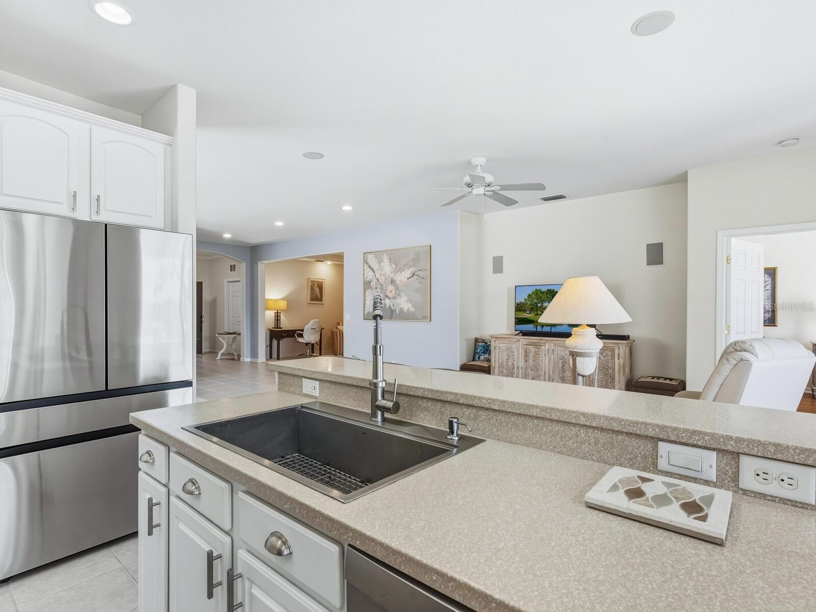 Image 18 of 41 For 1379 Maseno Drive