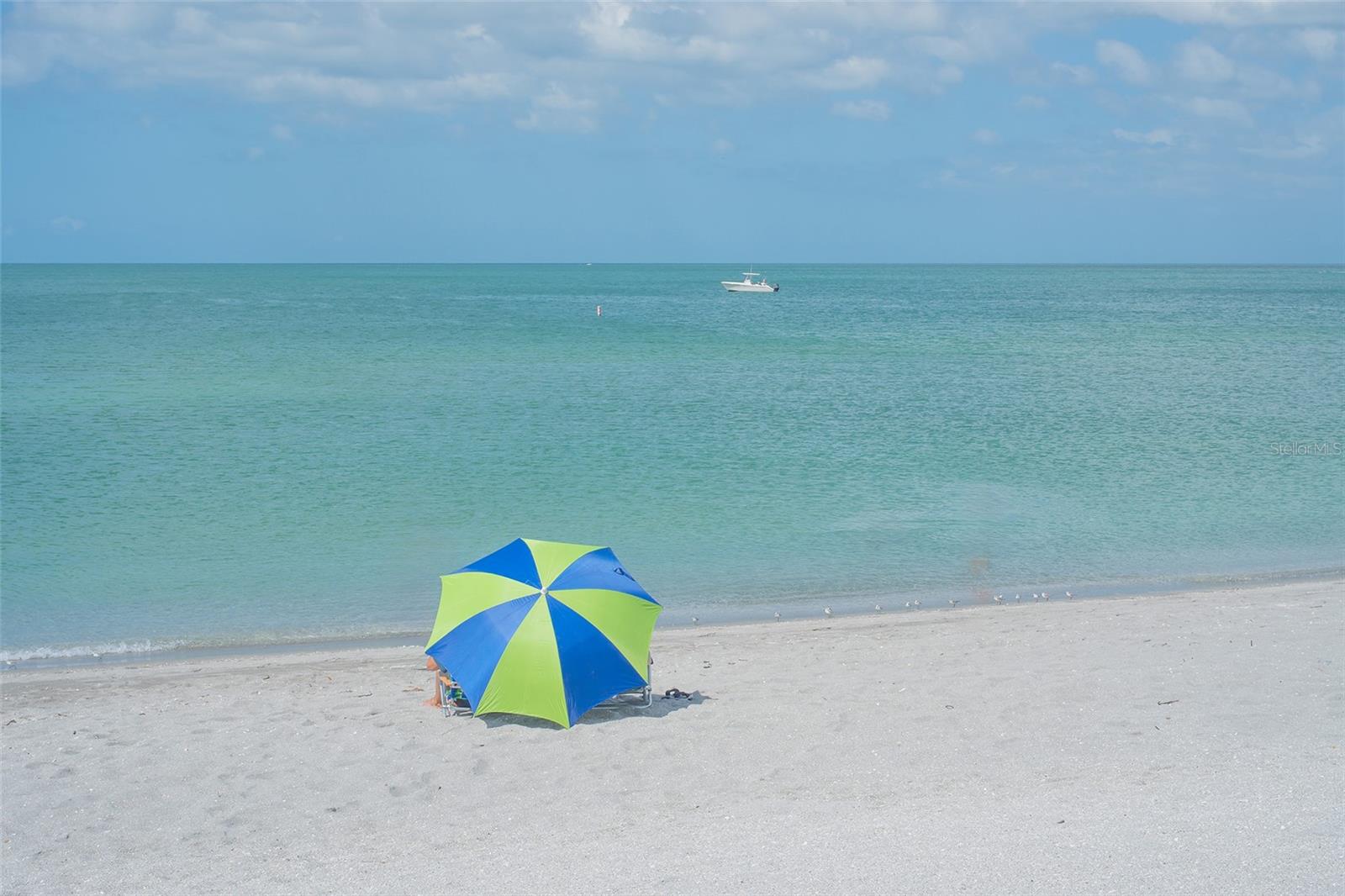 Image 32 of 39 For 200 The Esplanade N A2