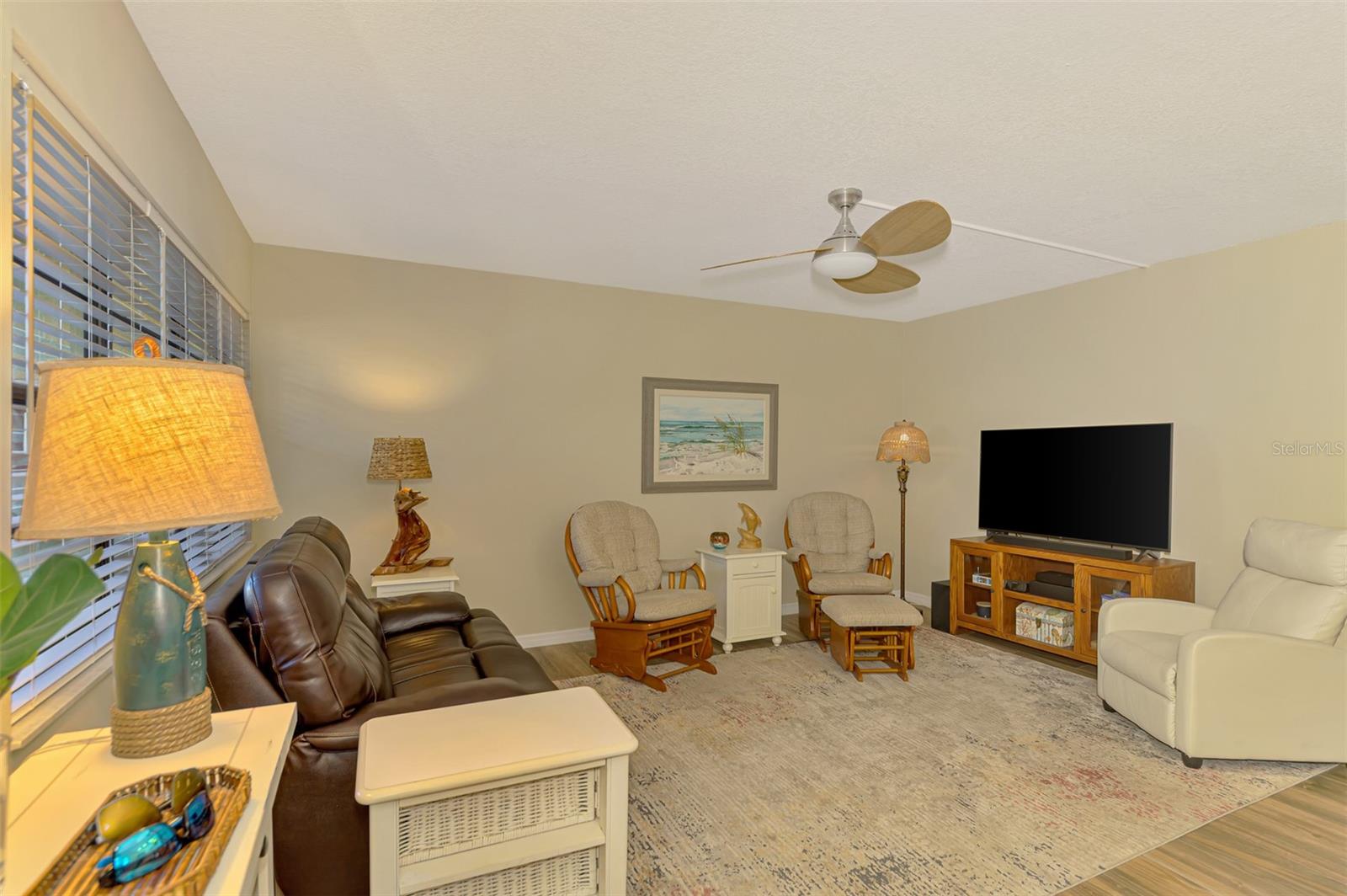 Image 11 of 62 For 10 Quails Run Boulevard 6