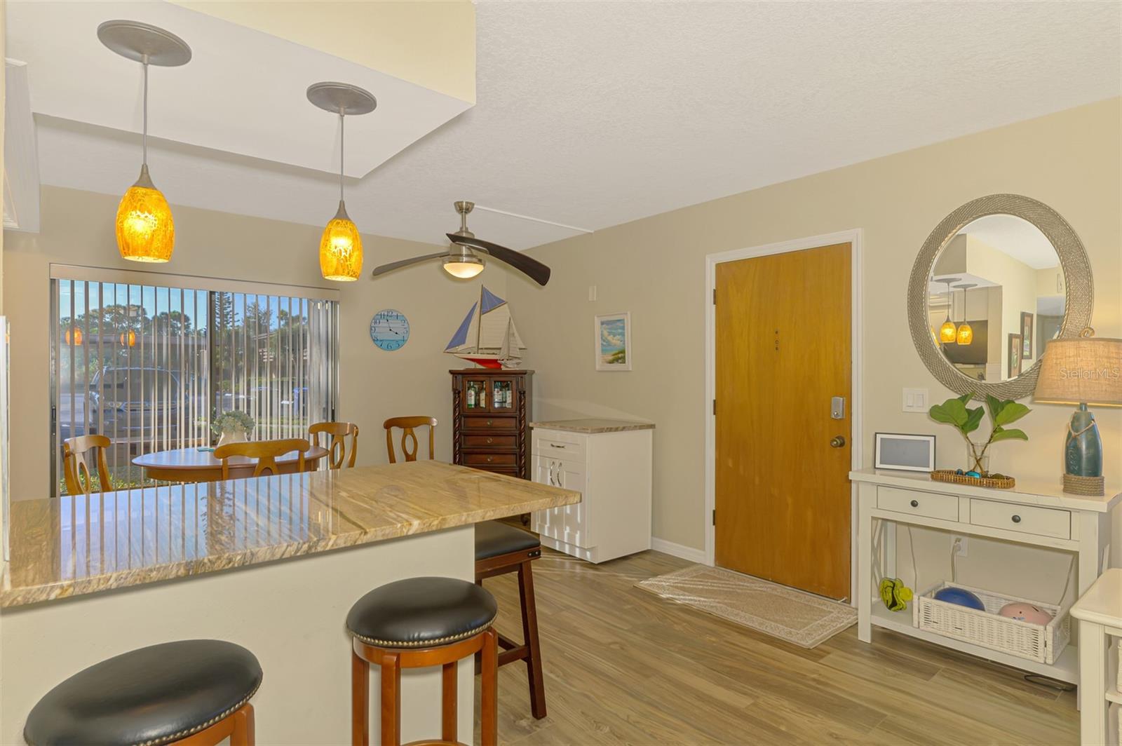 Image 16 of 62 For 10 Quails Run Boulevard 6