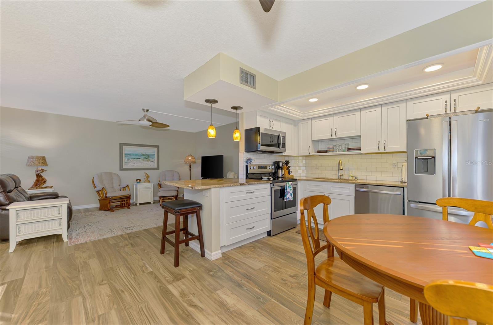 Image 17 of 62 For 10 Quails Run Boulevard 6