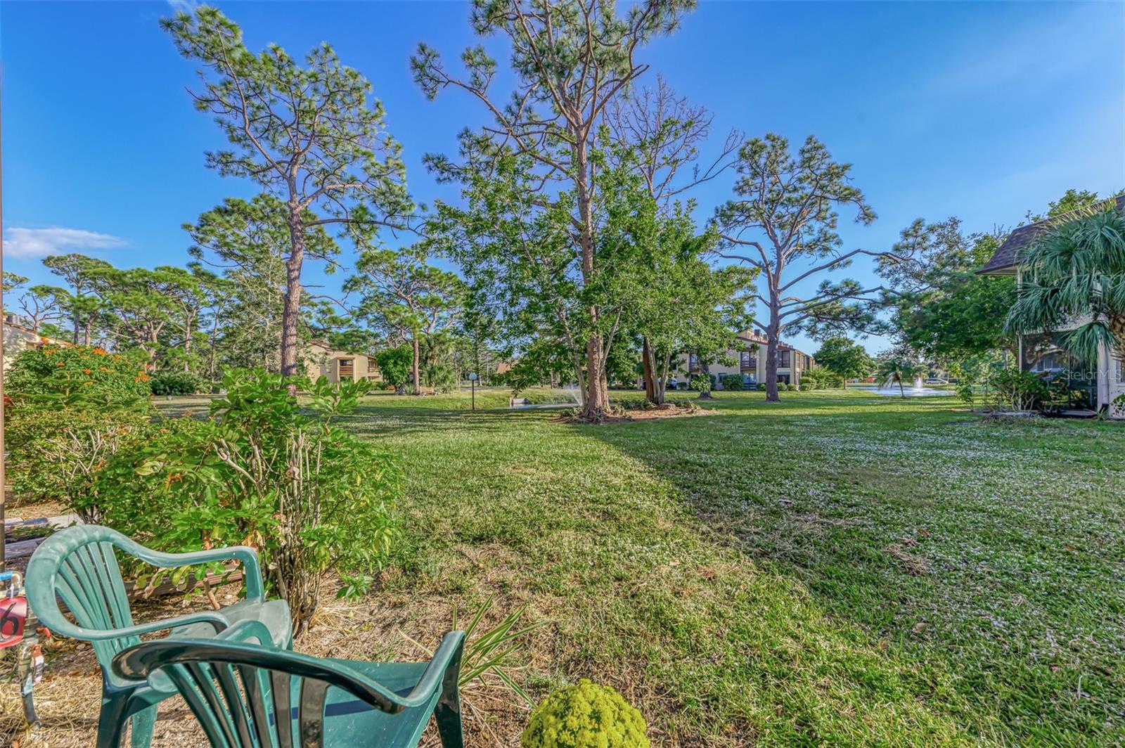 Image 33 of 62 For 10 Quails Run Boulevard 6