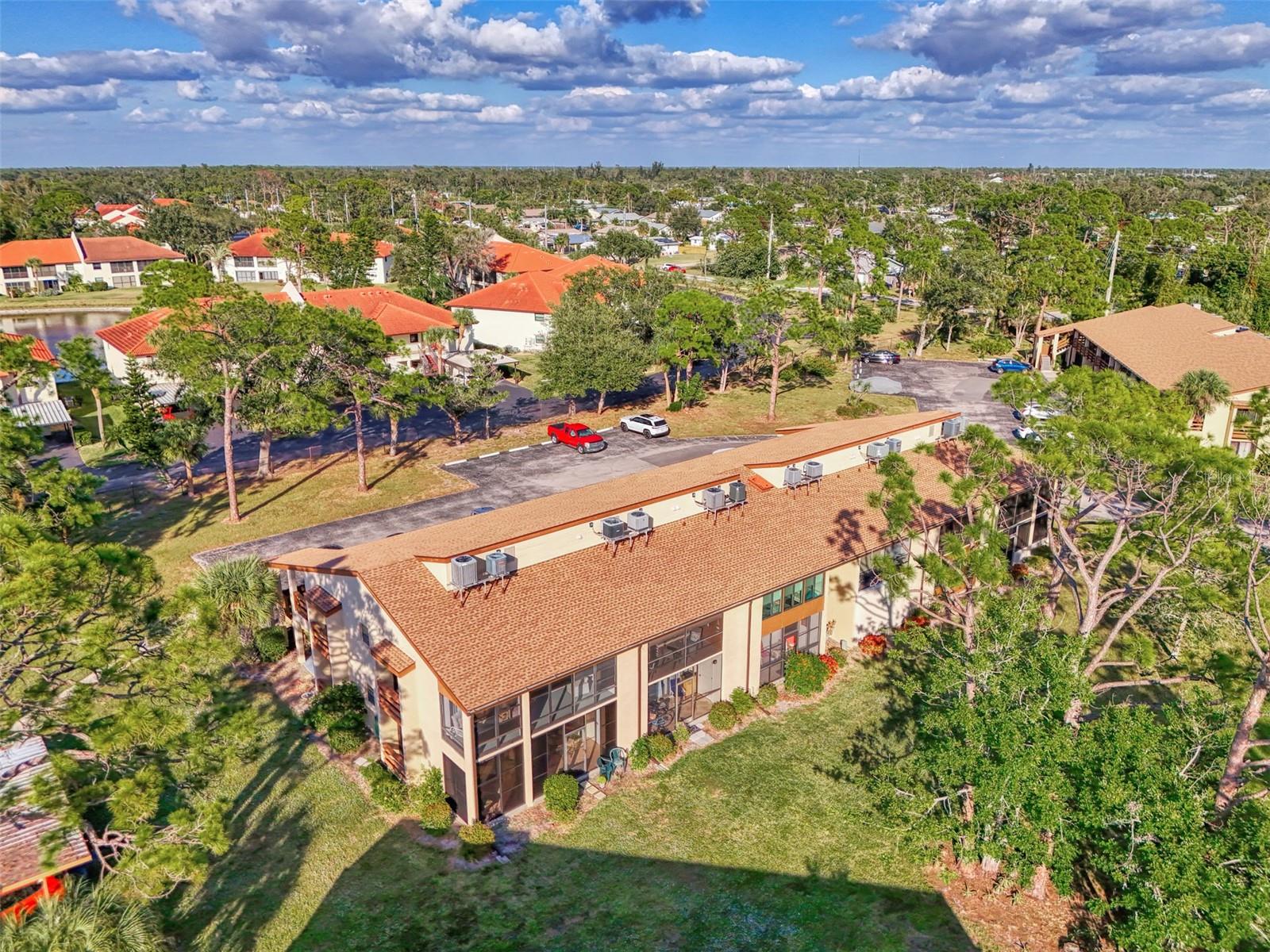 Image 39 of 62 For 10 Quails Run Boulevard 6