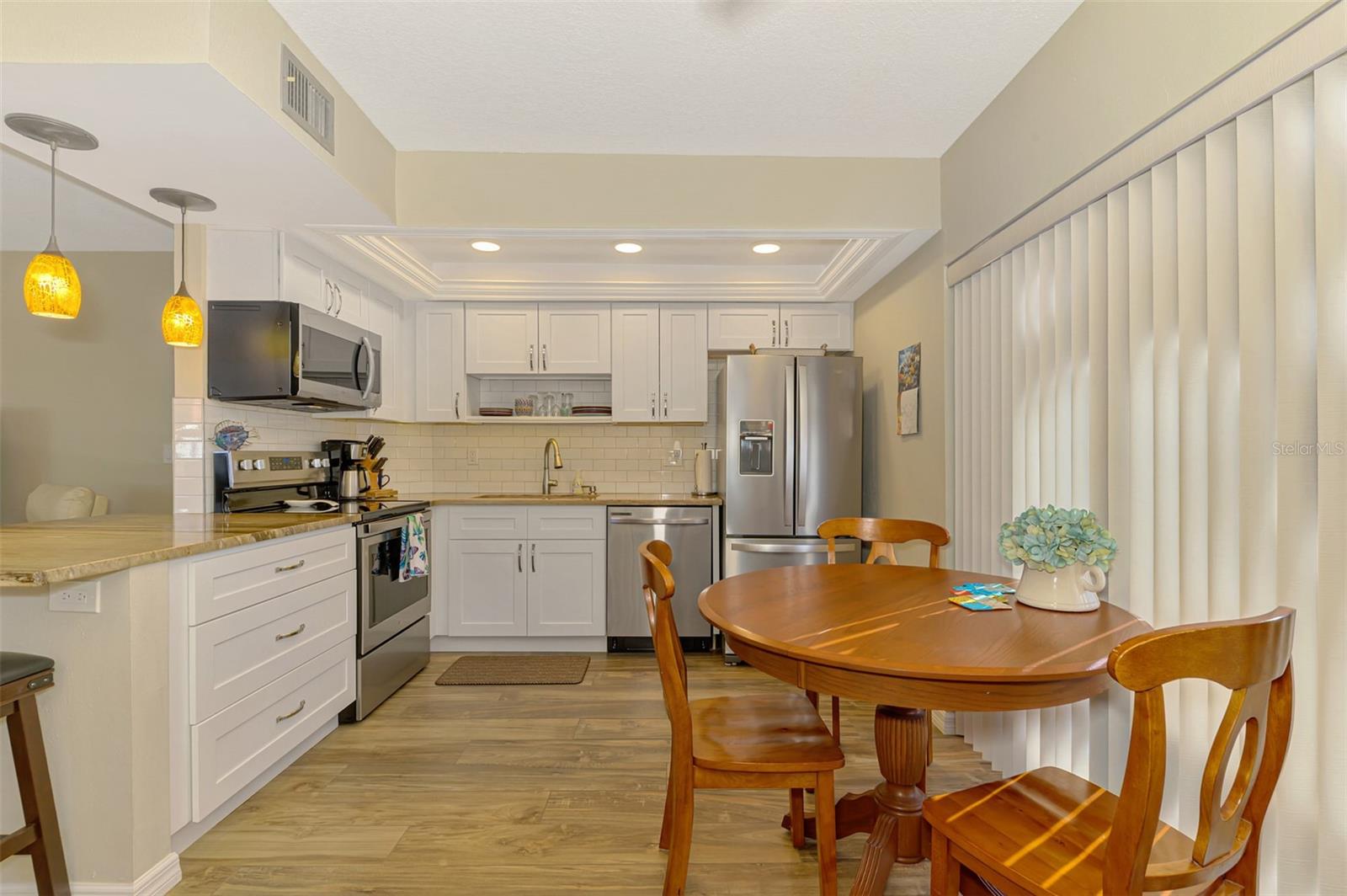 Image 5 of 62 For 10 Quails Run Boulevard 6