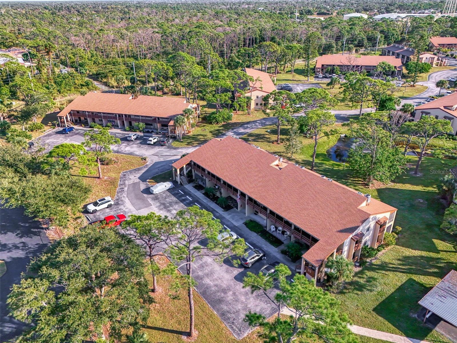 Image 53 of 62 For 10 Quails Run Boulevard 6