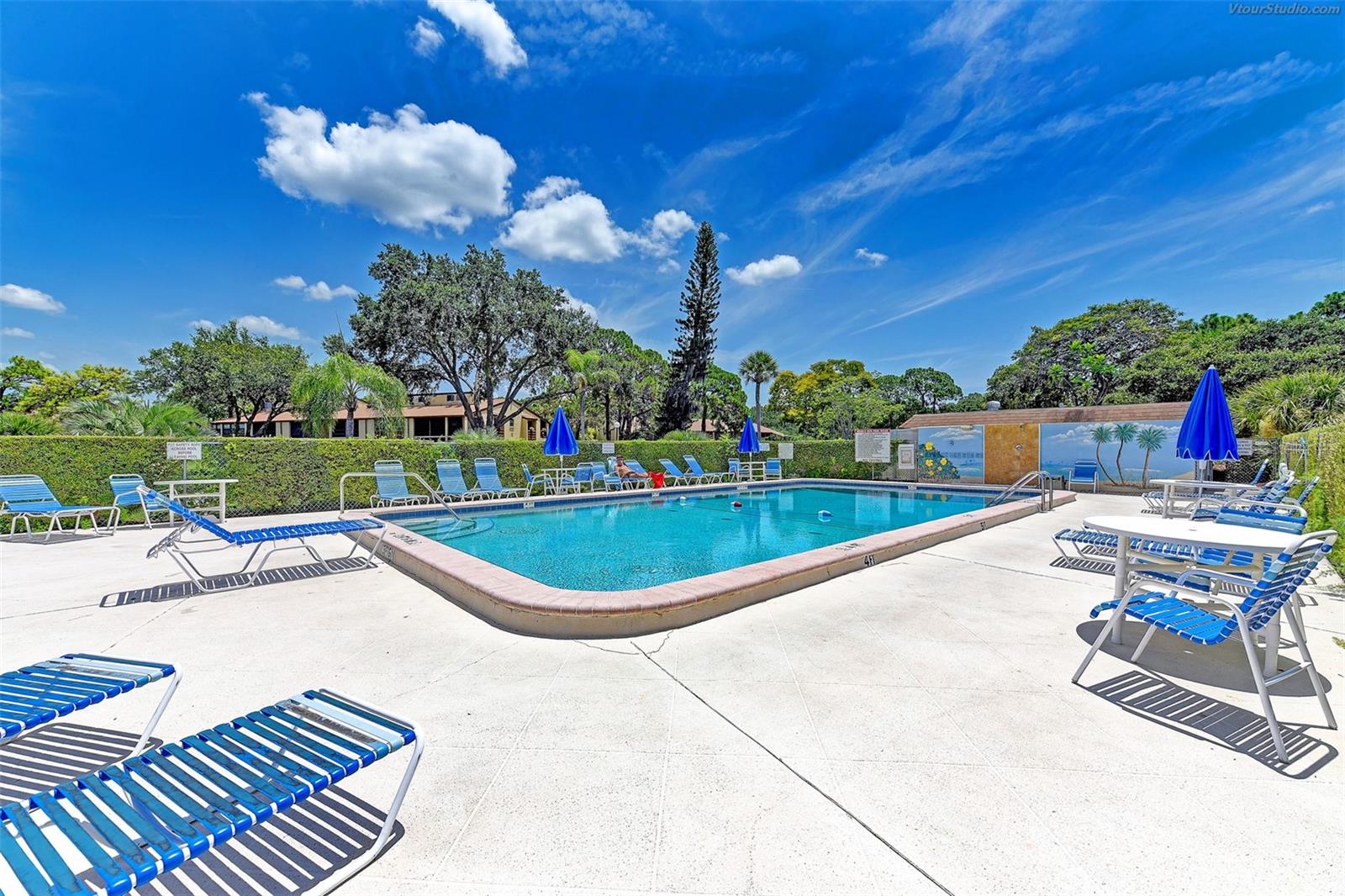 Image 59 of 62 For 10 Quails Run Boulevard 6