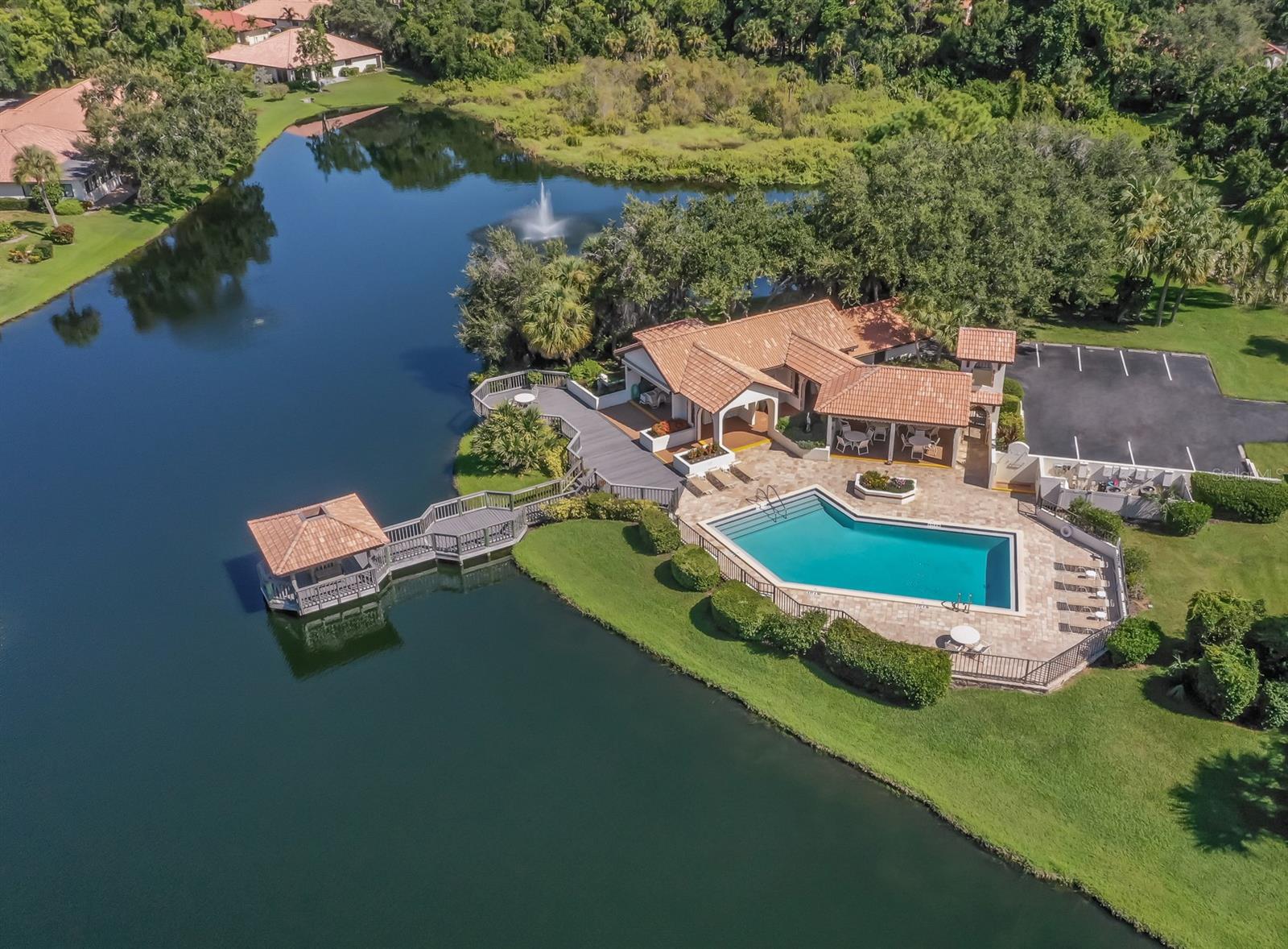 Image 36 of 50 For 264 Laurel Hollow Drive 31