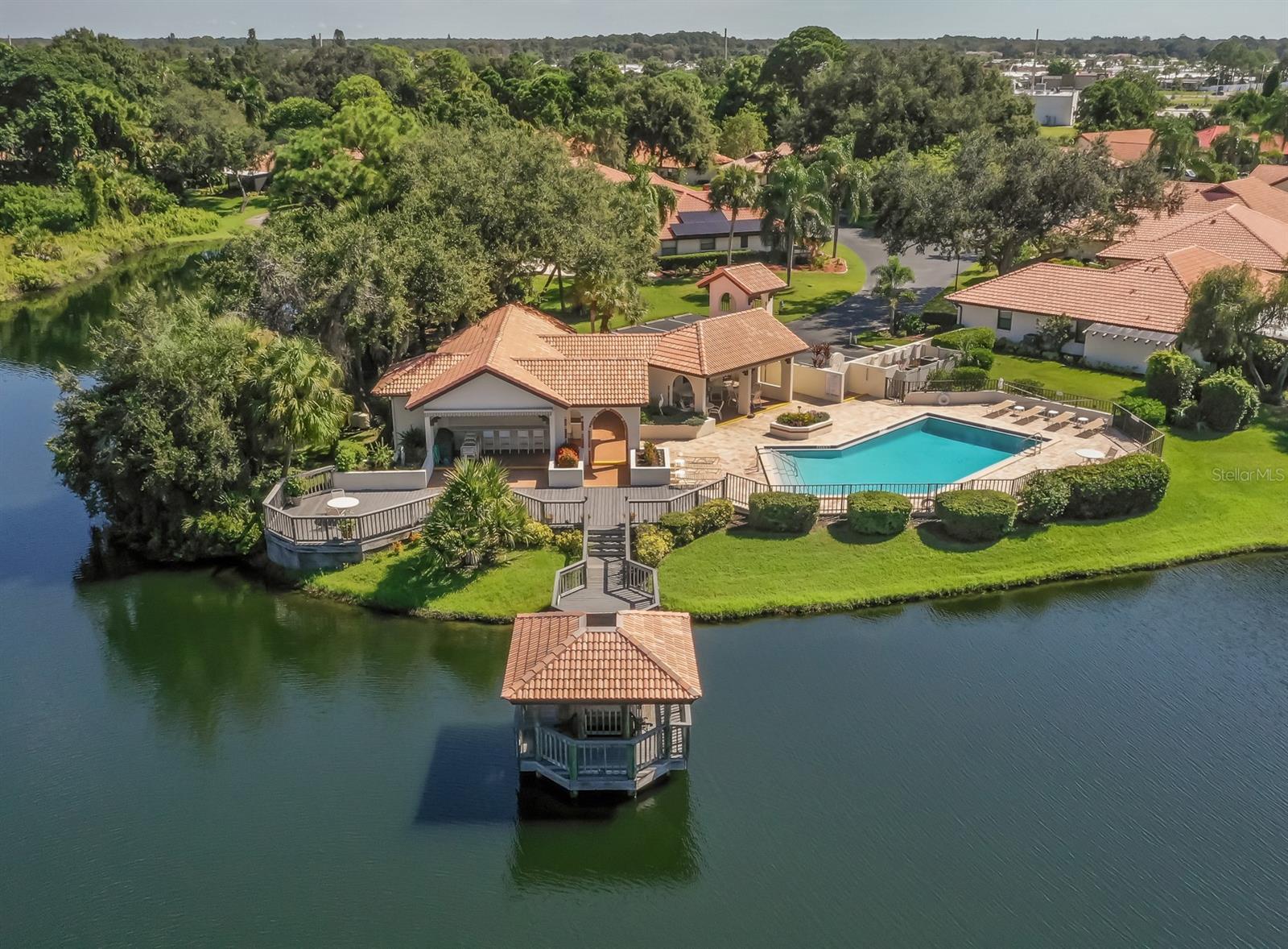 Image 37 of 50 For 264 Laurel Hollow Drive 31