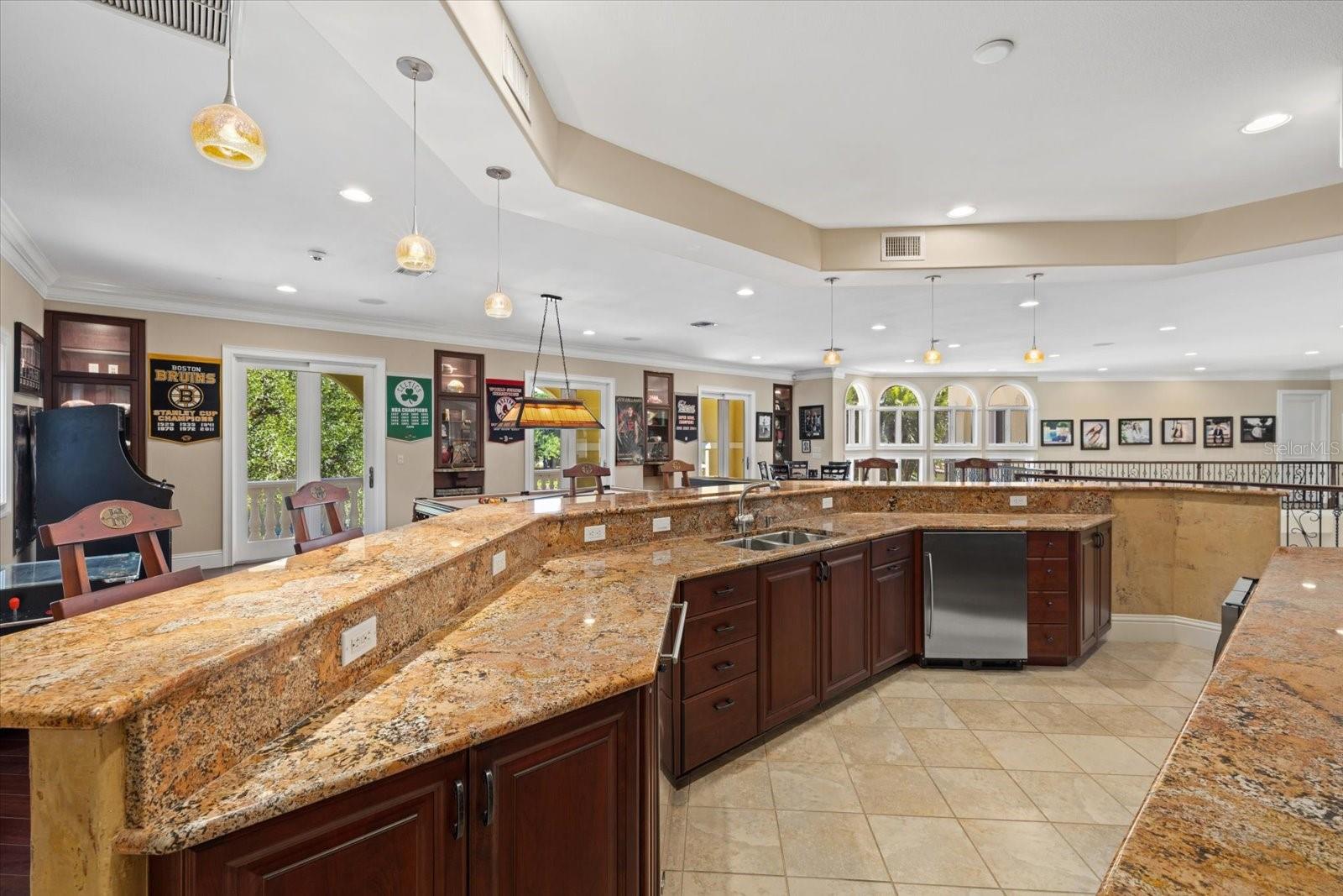 Image 32 of 93 For 3550 Sarasota Golf Club Boulevard