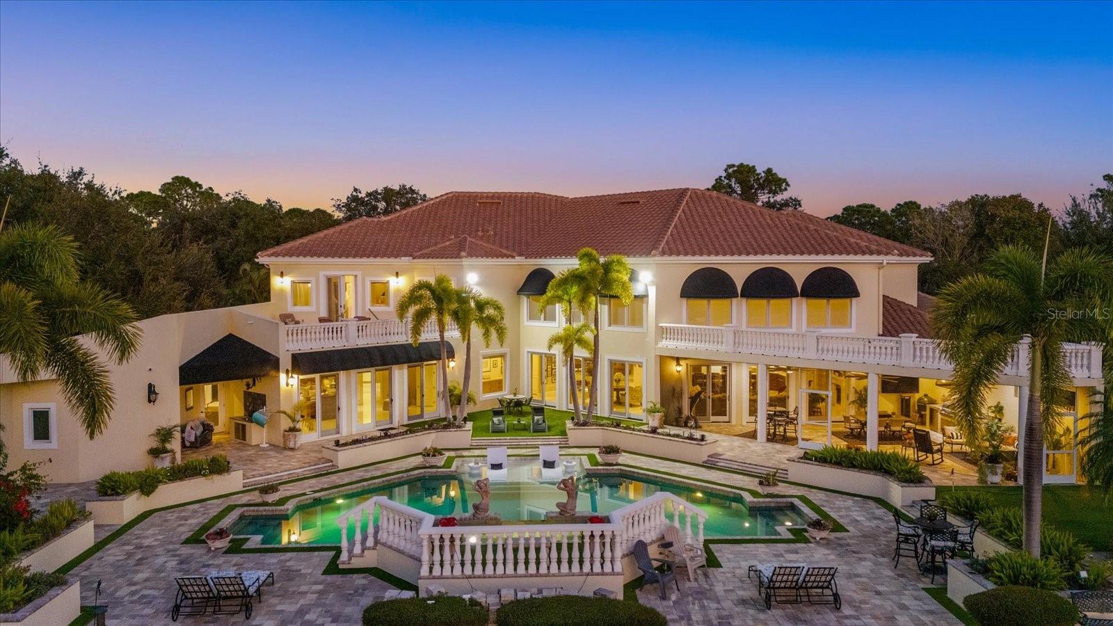 Image 43 of 93 For 3550 Sarasota Golf Club Boulevard