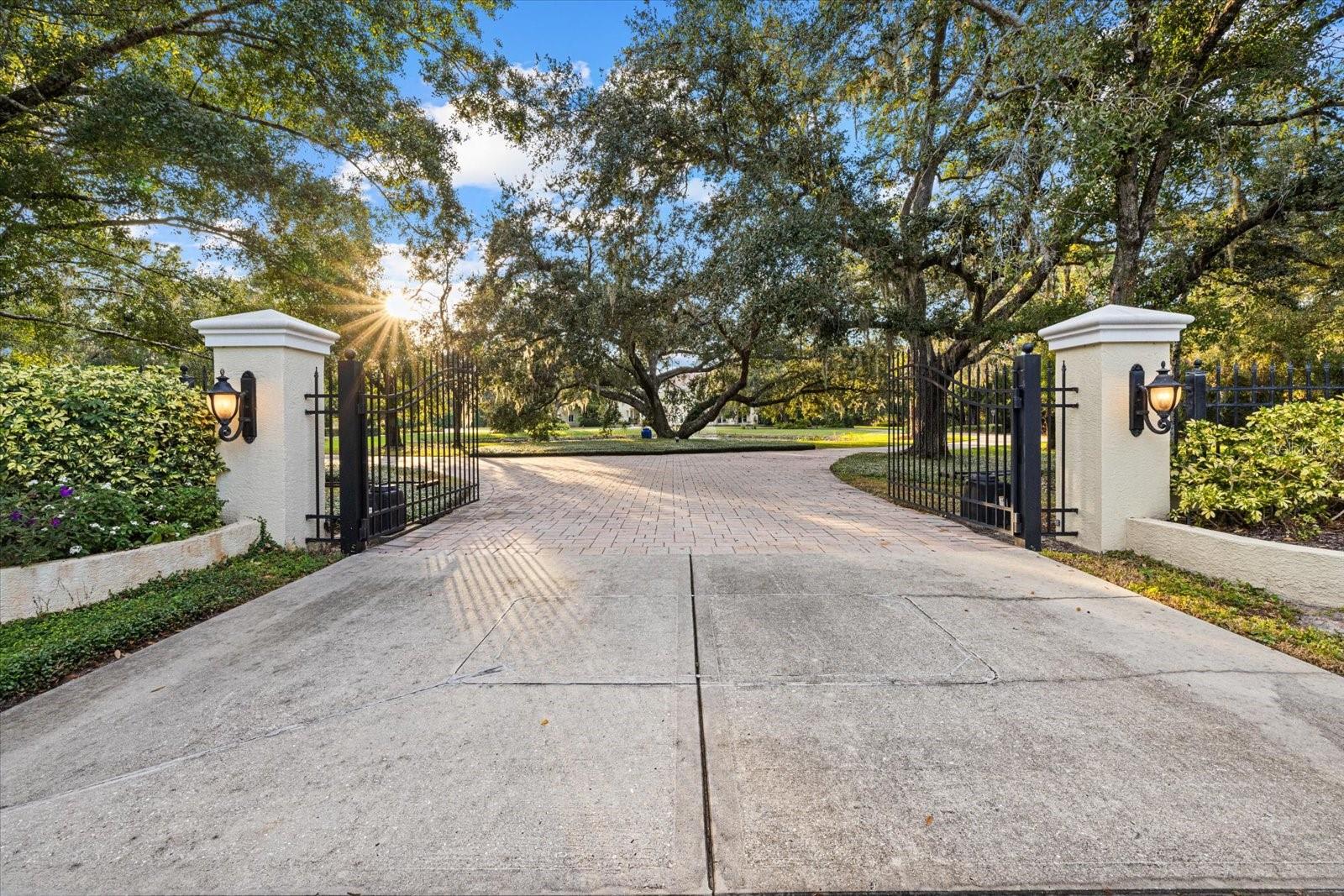 Image 51 of 93 For 3550 Sarasota Golf Club Boulevard