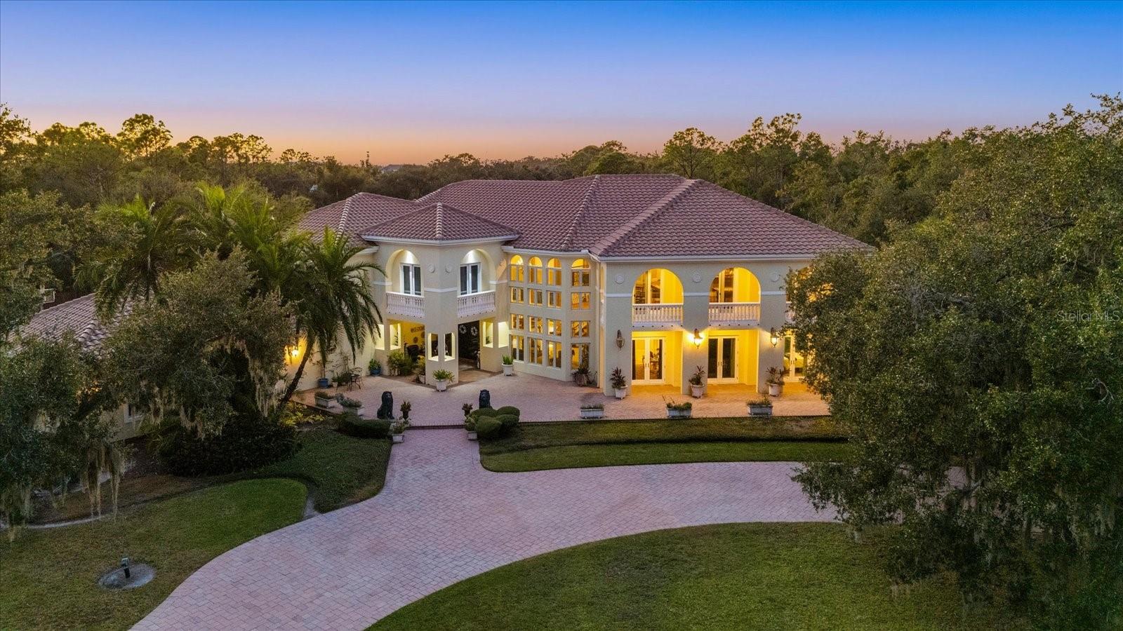 Image 54 of 93 For 3550 Sarasota Golf Club Boulevard