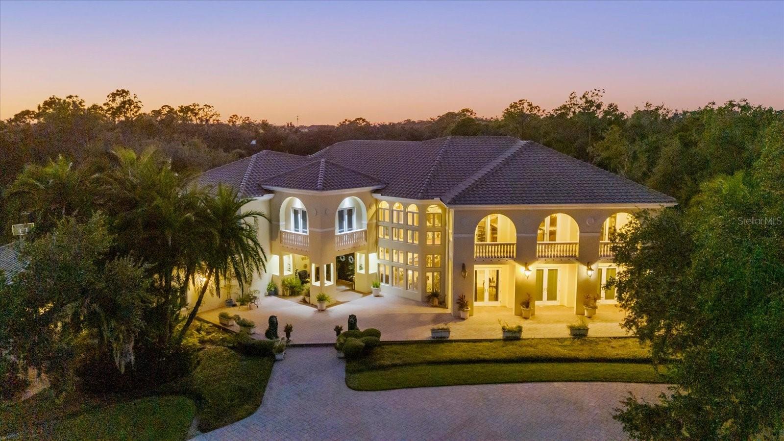 Image 55 of 93 For 3550 Sarasota Golf Club Boulevard