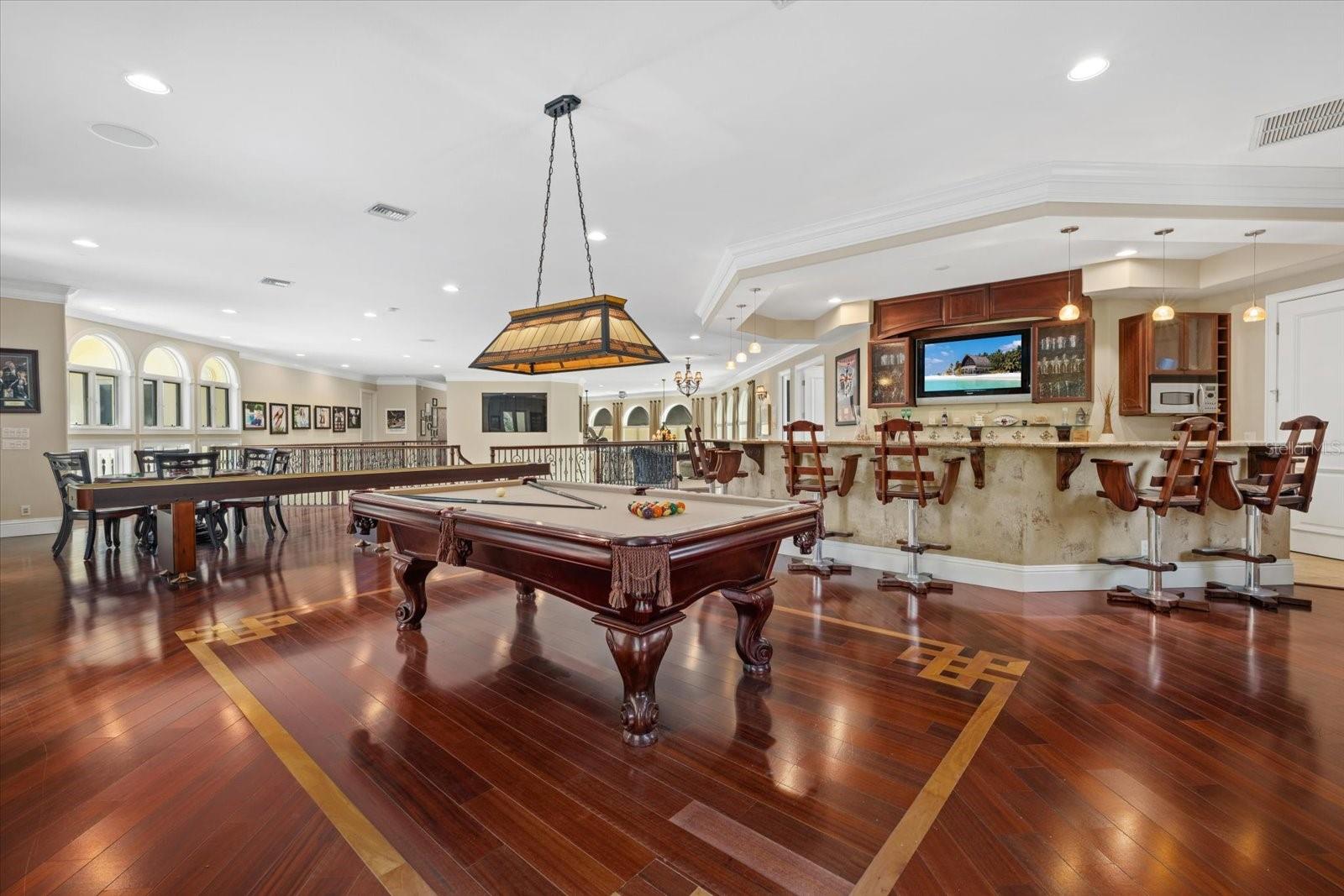 Image 6 of 93 For 3550 Sarasota Golf Club Boulevard