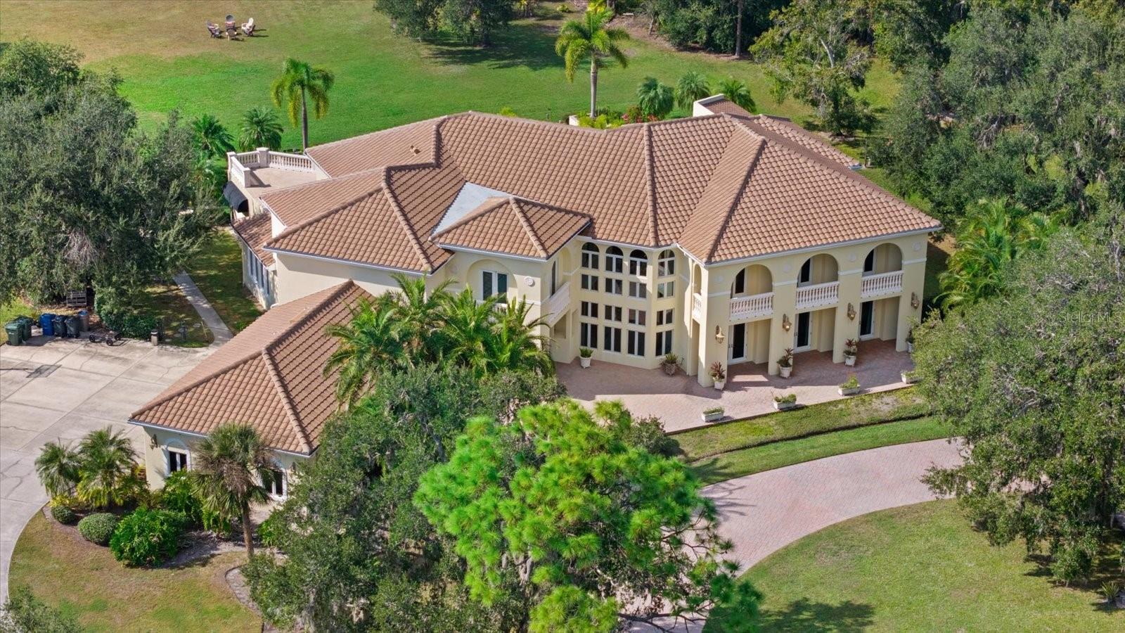 Image 64 of 93 For 3550 Sarasota Golf Club Boulevard