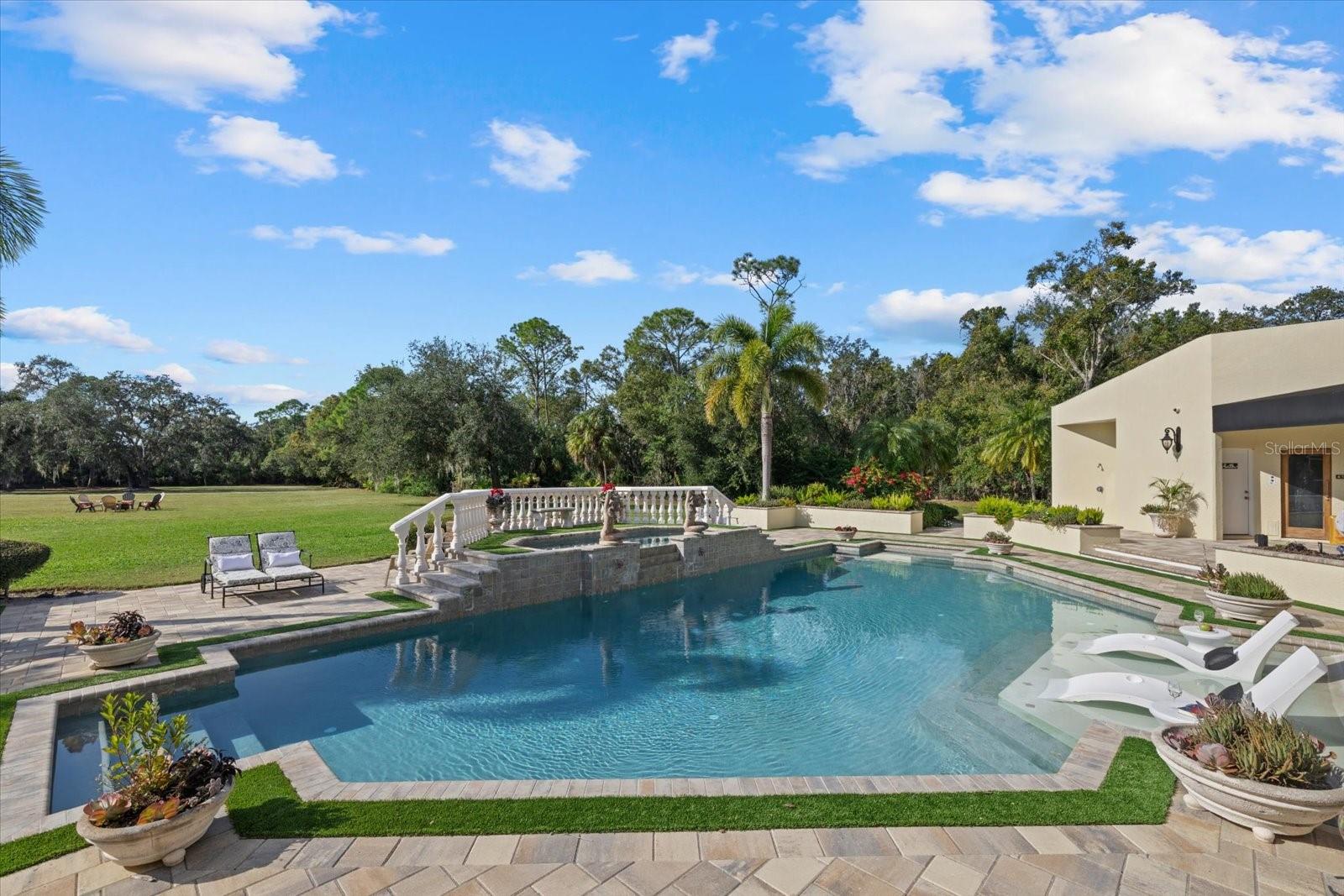 Image 76 of 93 For 3550 Sarasota Golf Club Boulevard