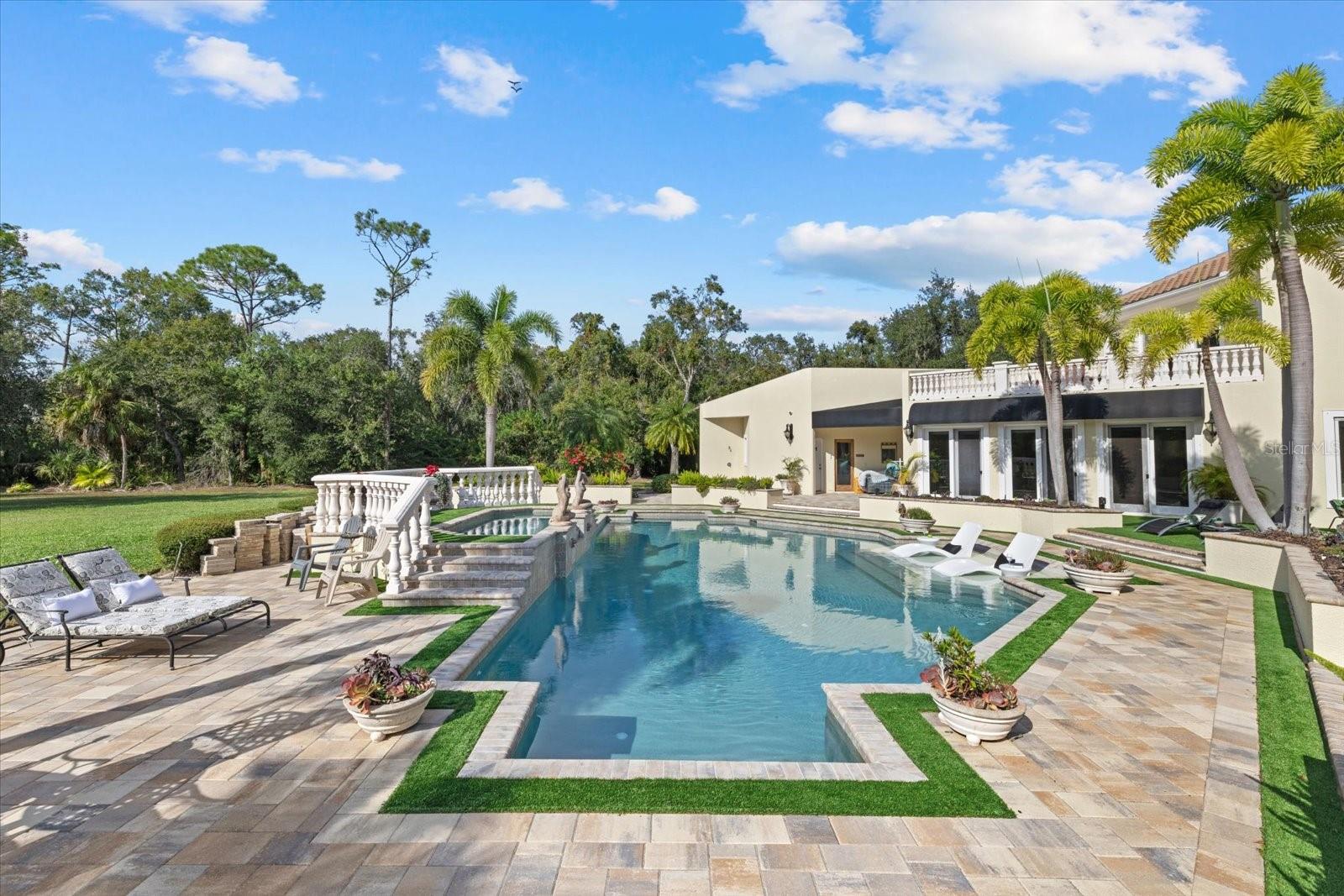 Image 77 of 93 For 3550 Sarasota Golf Club Boulevard