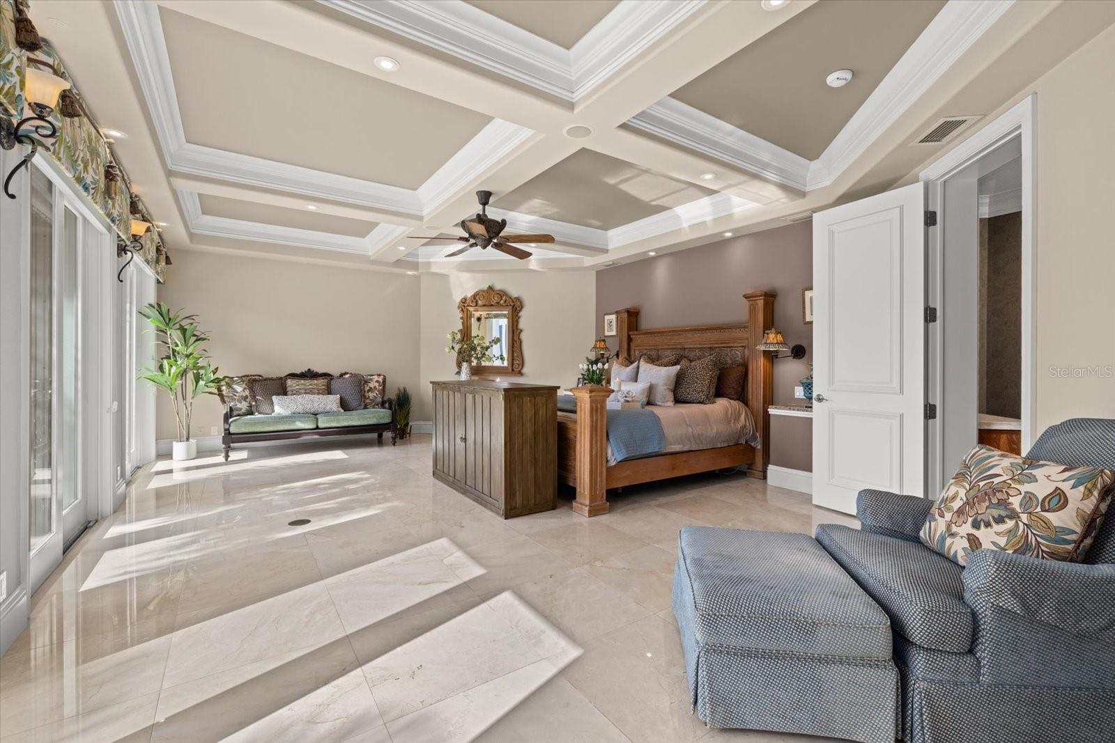 Image 8 of 93 For 3550 Sarasota Golf Club Boulevard