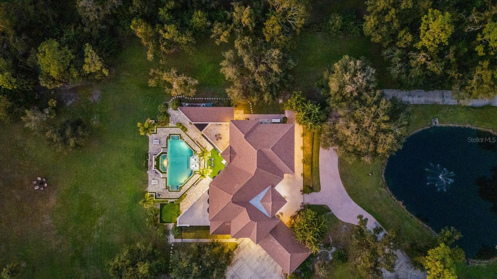 Image 9 of 93 For 3550 Sarasota Golf Club Boulevard