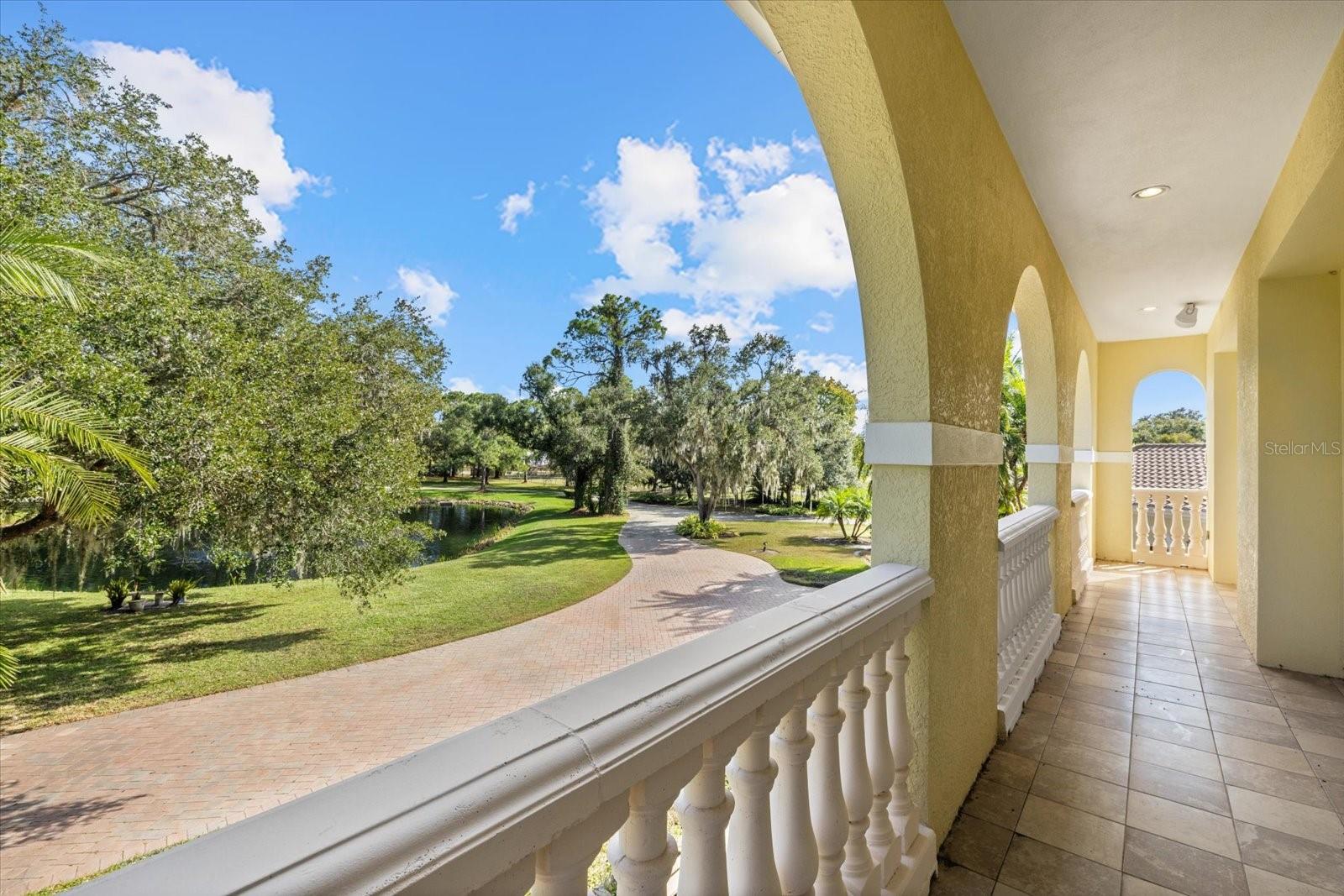 Image 92 of 93 For 3550 Sarasota Golf Club Boulevard