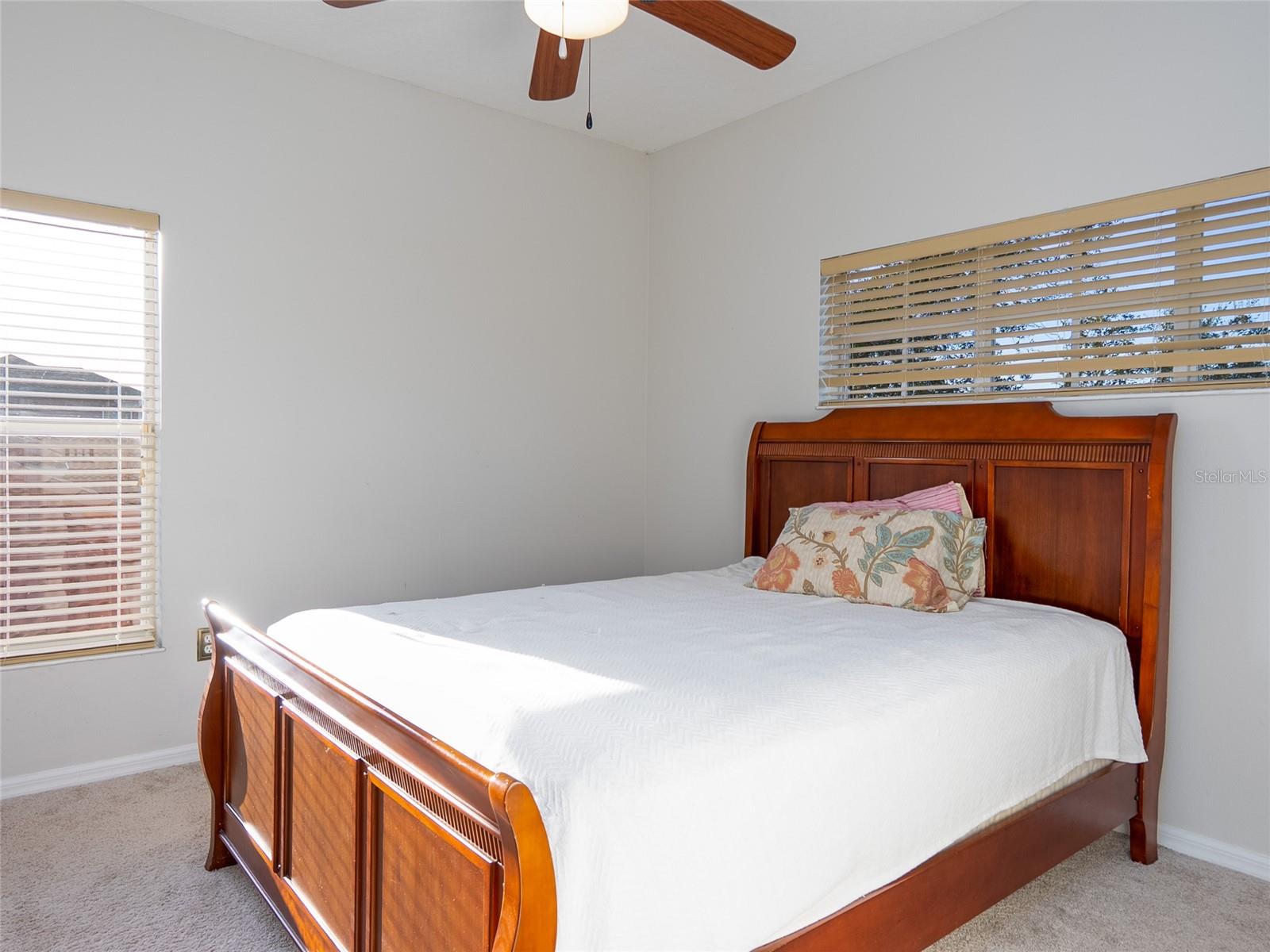 Image 32 of 54 For 12420 Aster Avenue