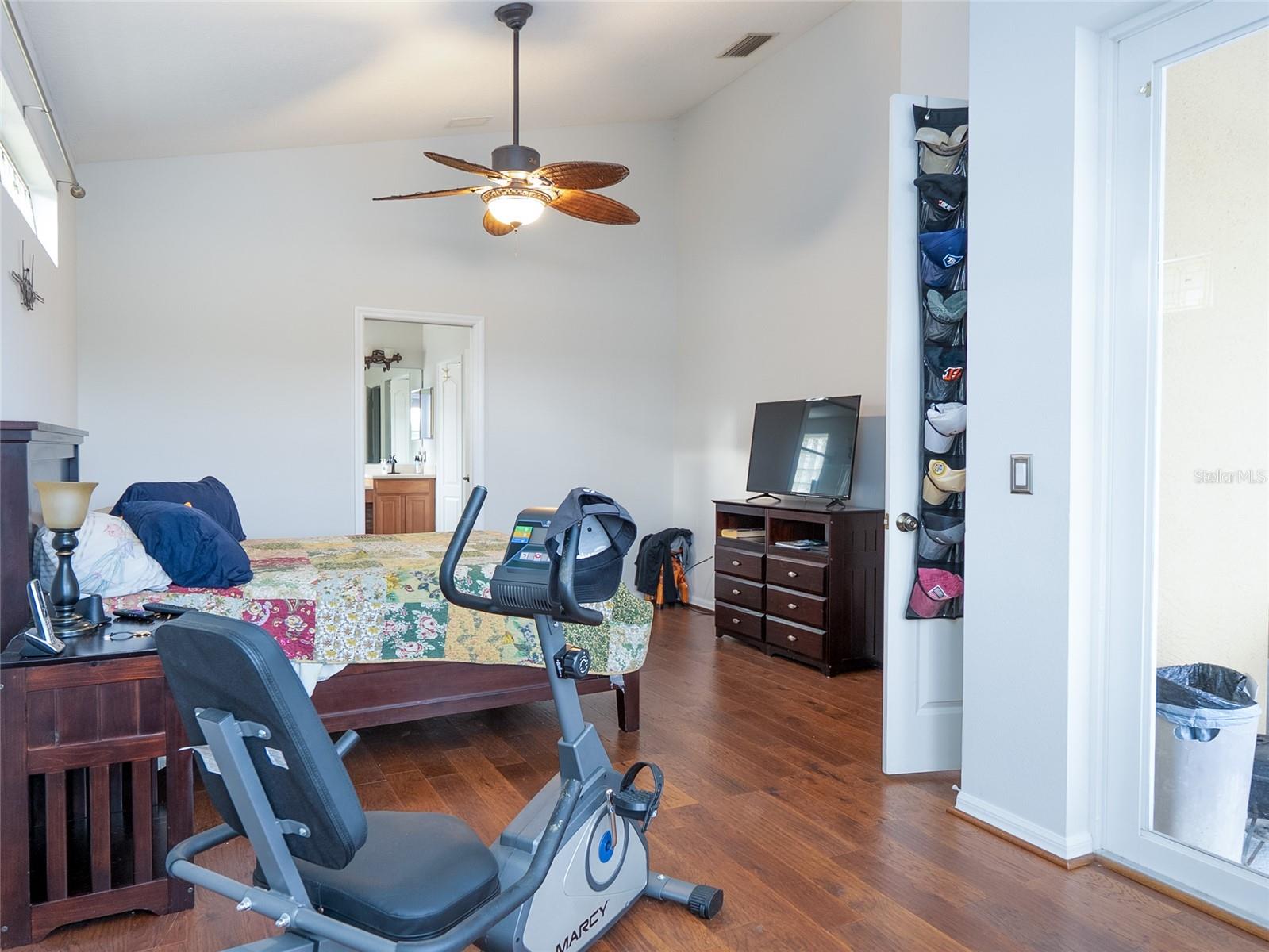 Image 9 of 54 For 12420 Aster Avenue