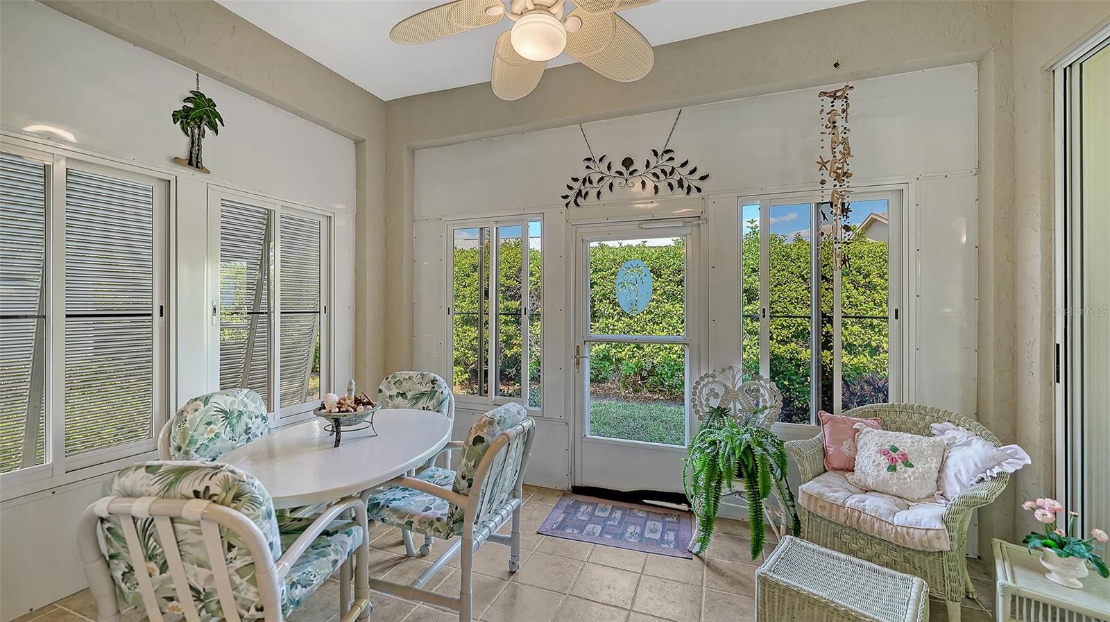 Image 22 of 63 For 538 Catalina Isles Circle